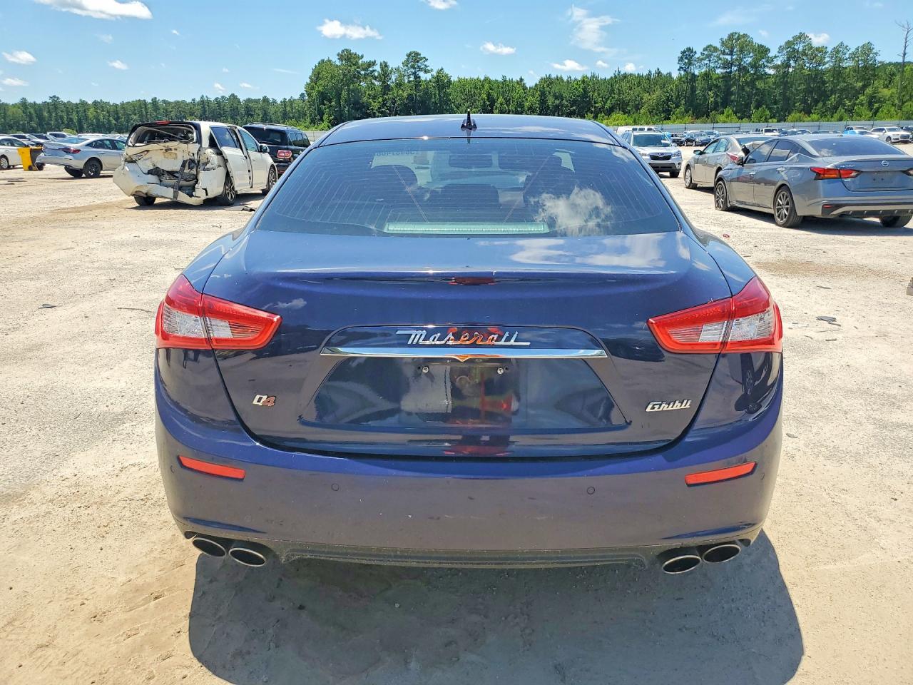 2014 Maserati Ghibli S Blue vin: ZAM57RTA4E1113263
