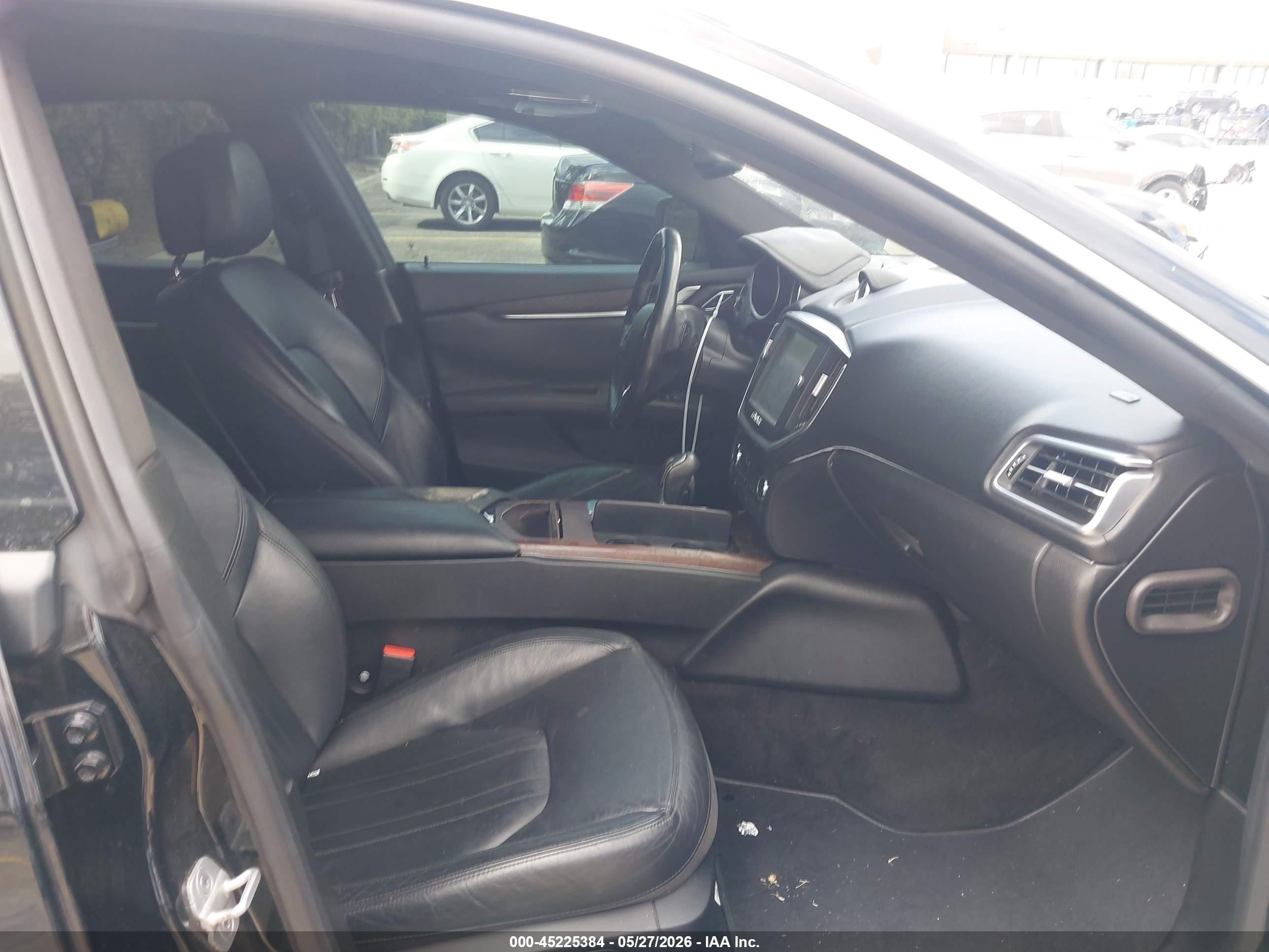 2014 Maserati Ghibli S Q4 Черный vin: ZAM57RTA5E1096375