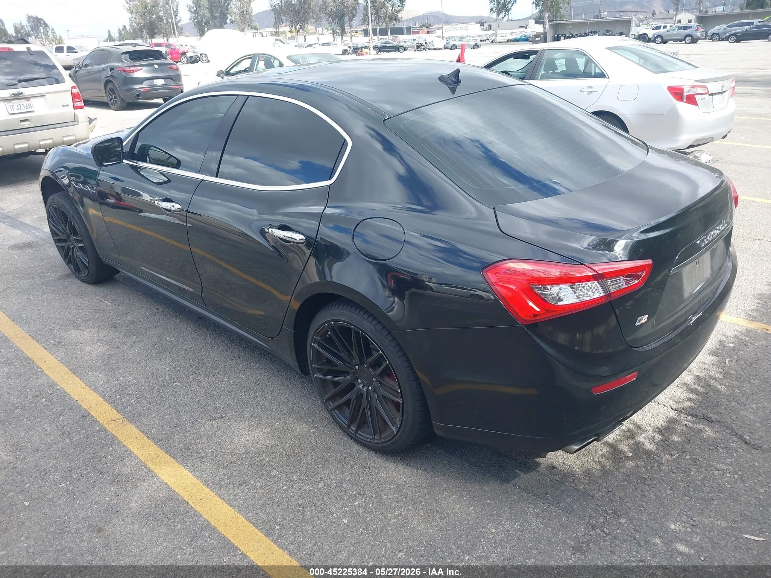 2014 Maserati Ghibli S Q4 Черный vin: ZAM57RTA5E1096375