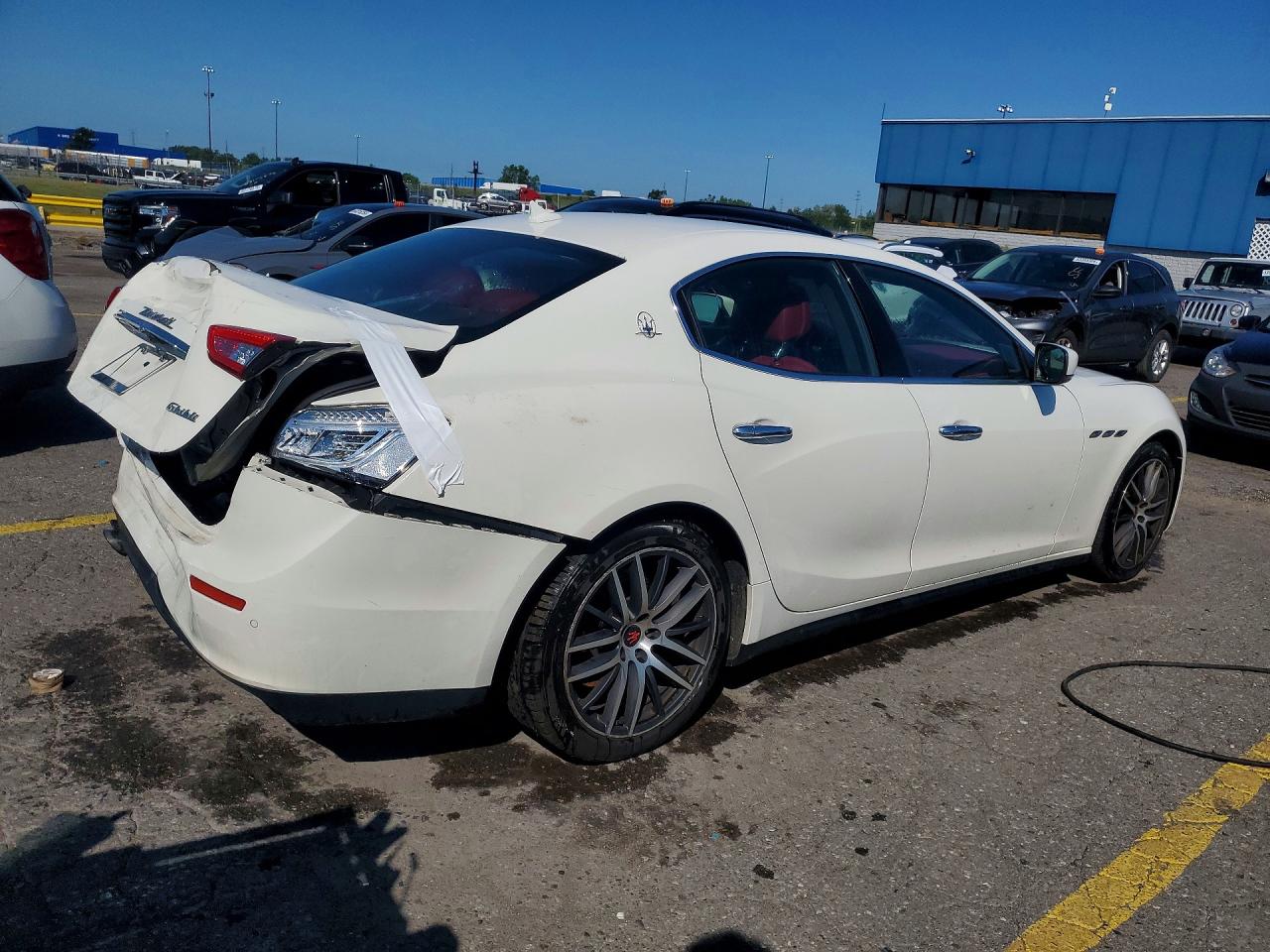 2015 Maserati Ghibli S White vin: ZAM57RTA5F1133376