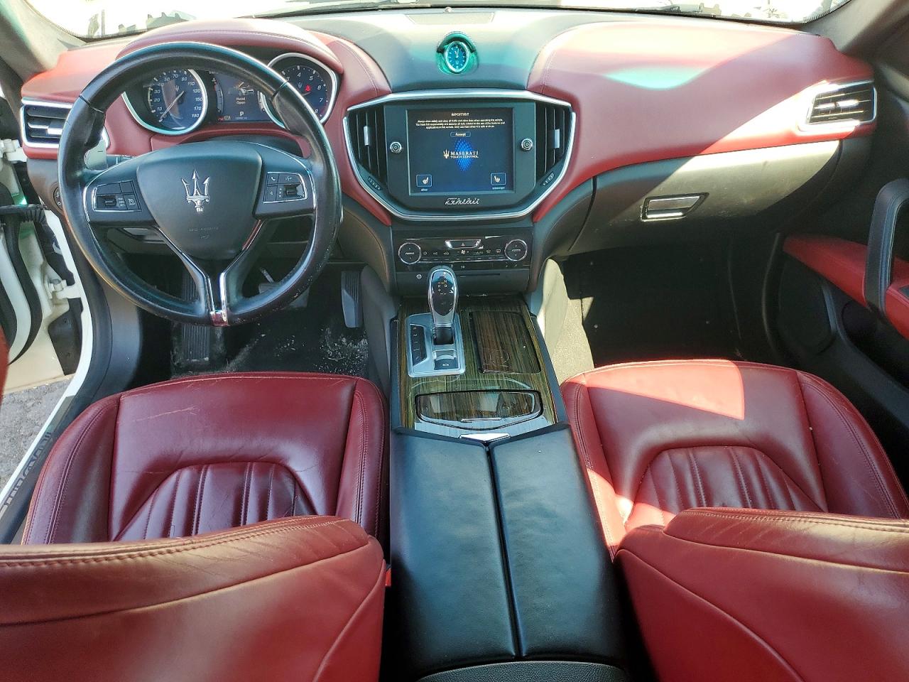 2015 Maserati Ghibli S White vin: ZAM57RTA5F1133376
