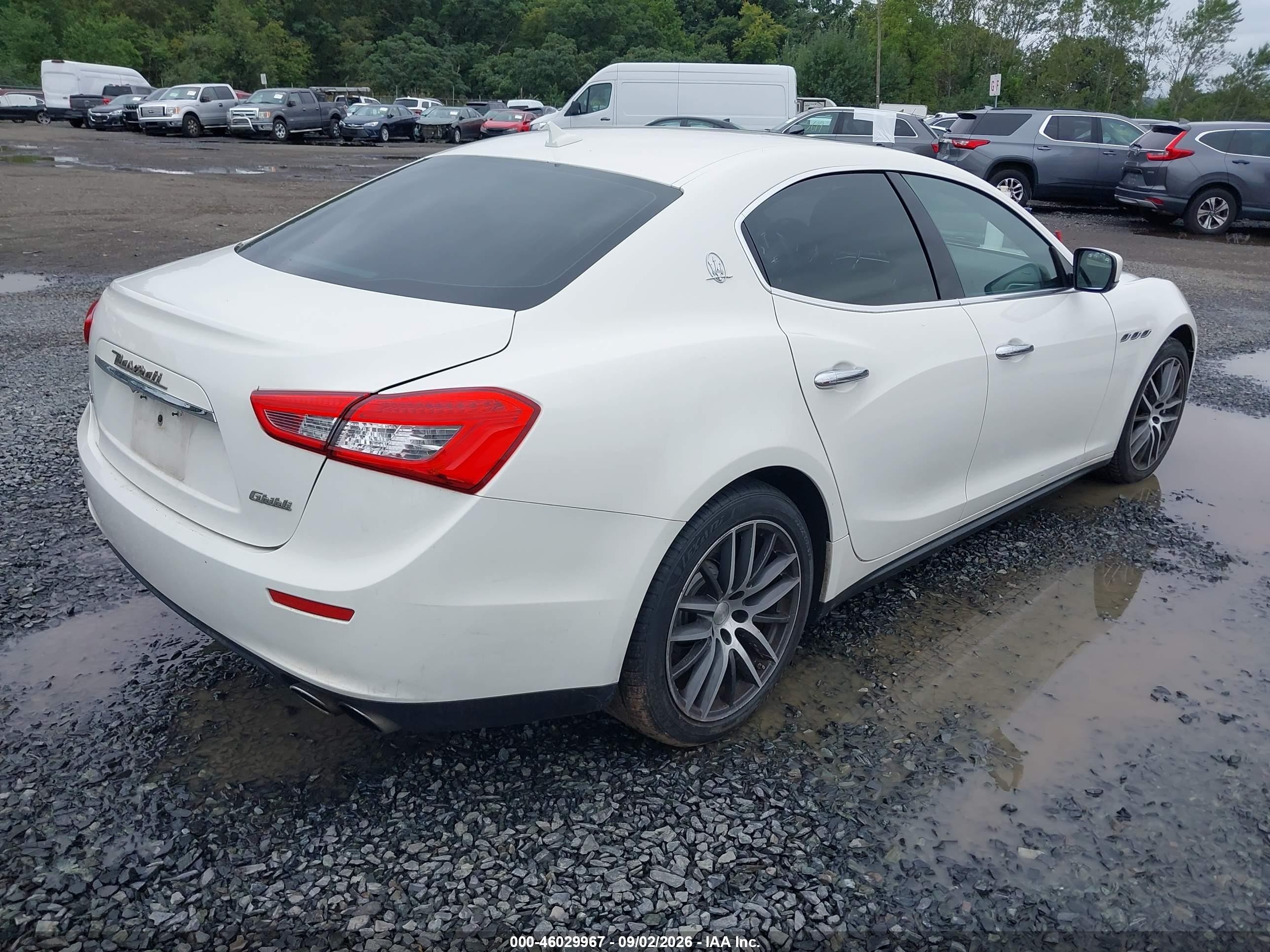 2015 Maserati Ghibli S Q4 White vin: ZAM57RTA5F1136813
