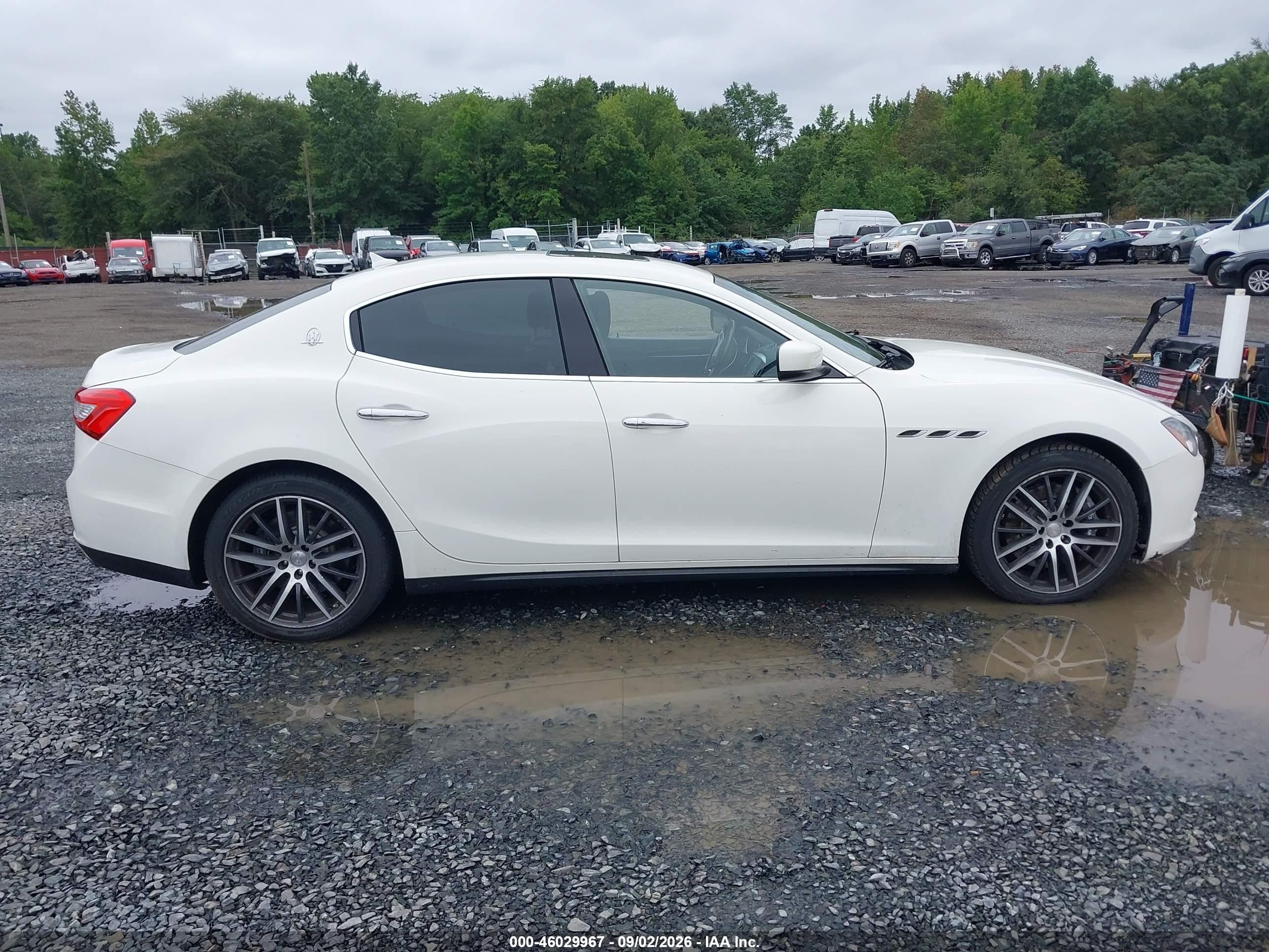 2015 Maserati Ghibli S Q4 White vin: ZAM57RTA5F1136813