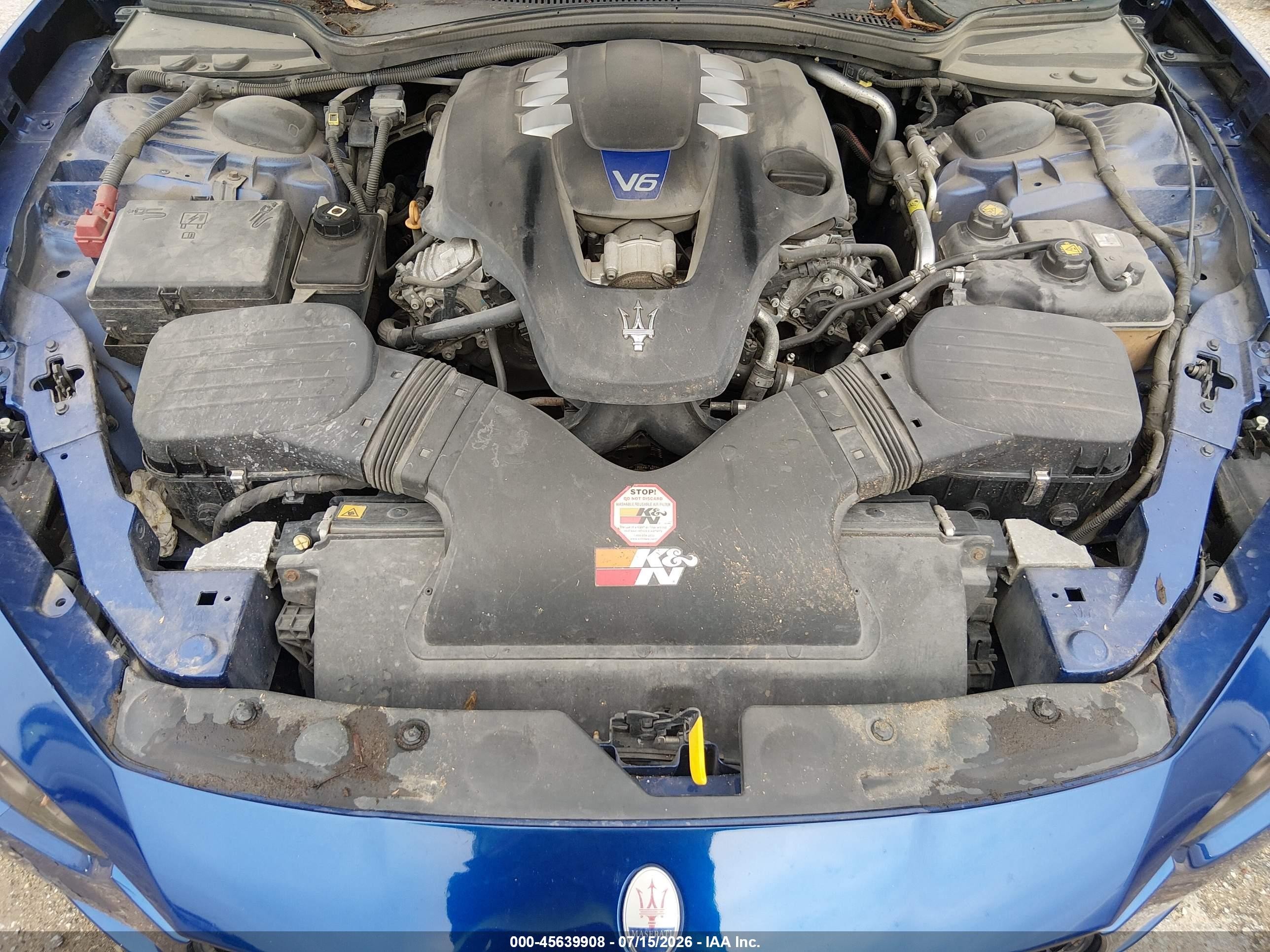 2015 Maserati Ghibli S Q4 Blue vin: ZAM57RTA5F1150985