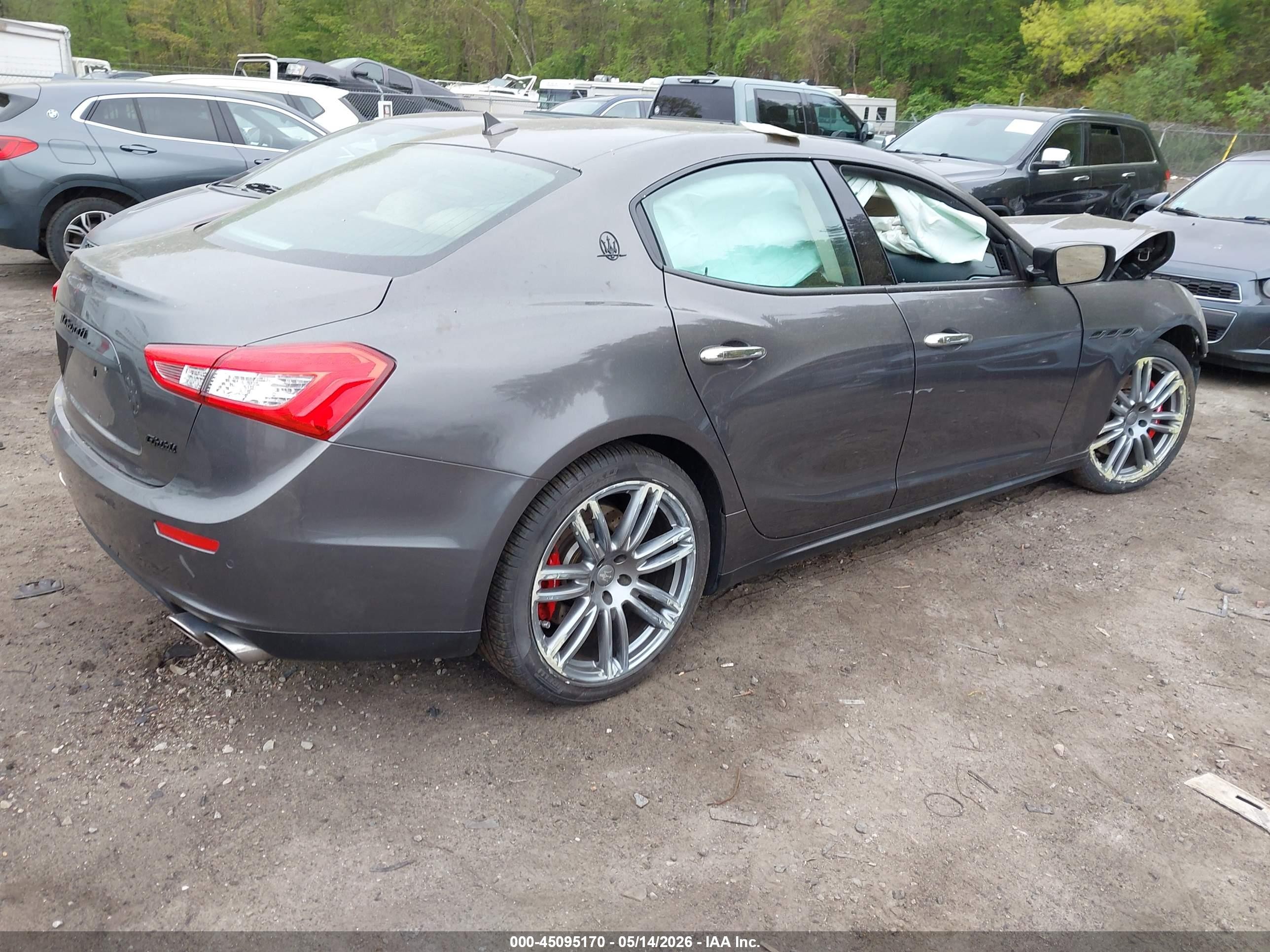 2015 Maserati Ghibli S Q4 Серый vin: ZAM57RTA6F1137937