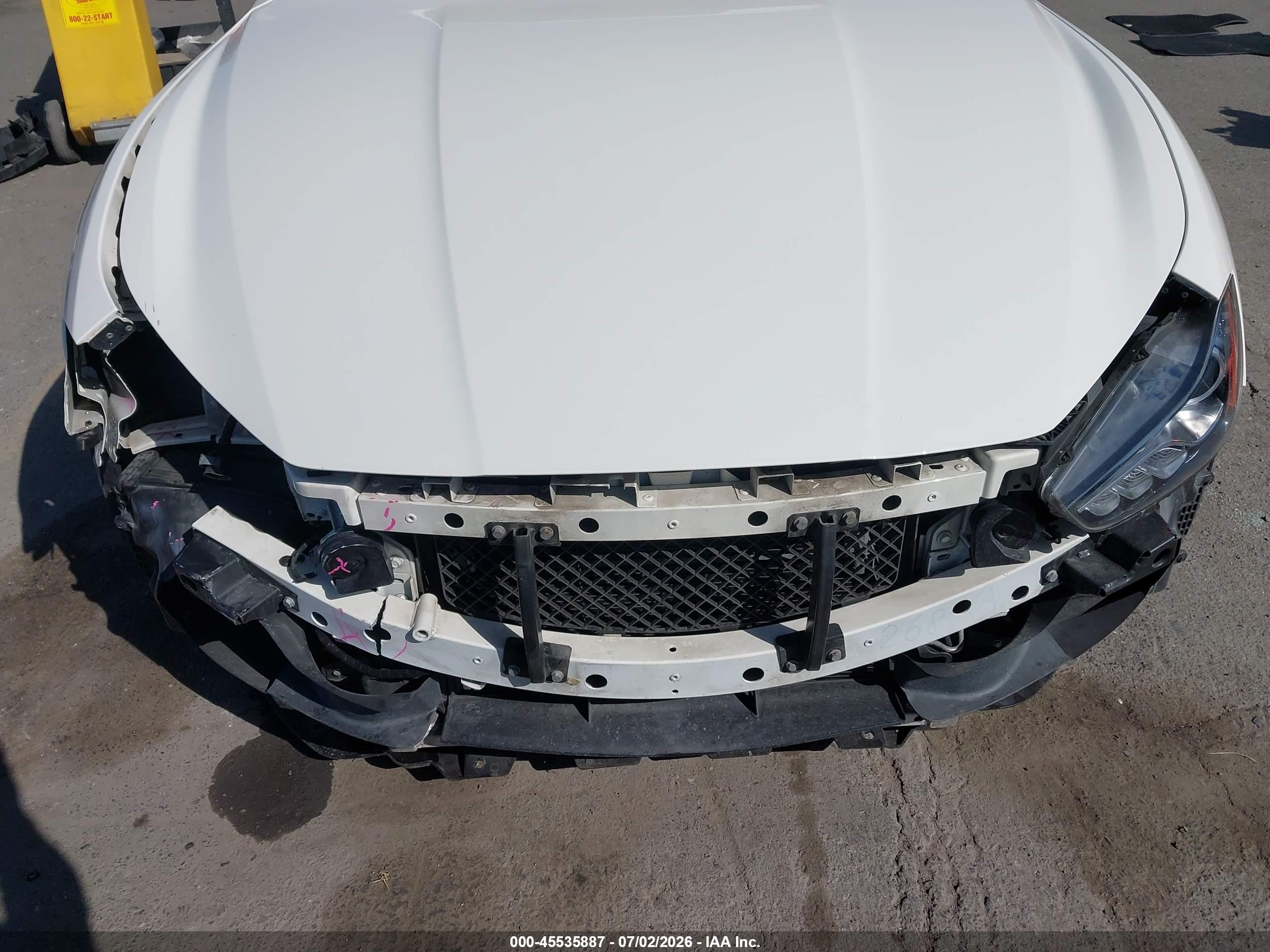 2015 Maserati Ghibli S Q4 White vin: ZAM57RTA6F1143088