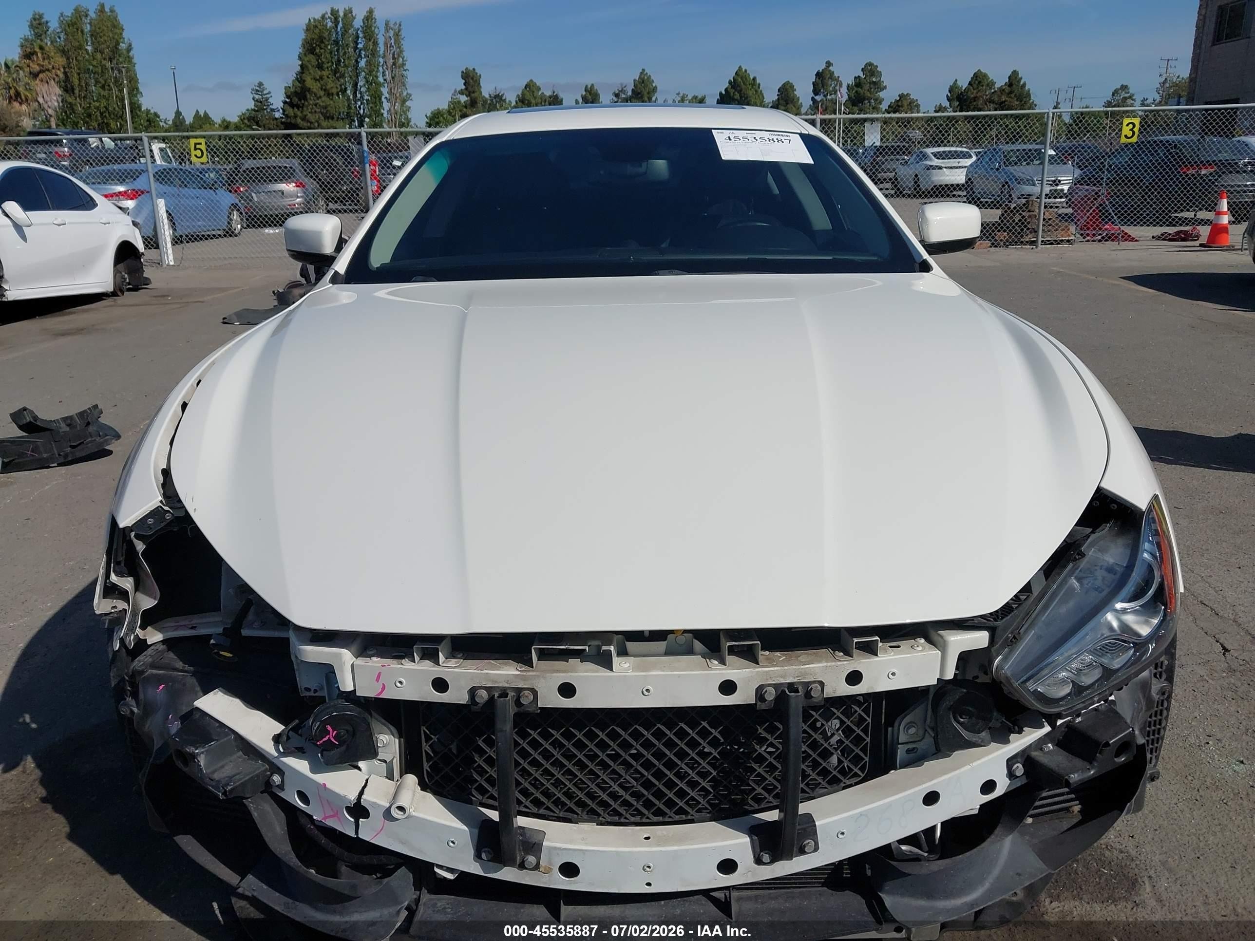 2015 Maserati Ghibli S Q4 White vin: ZAM57RTA6F1143088