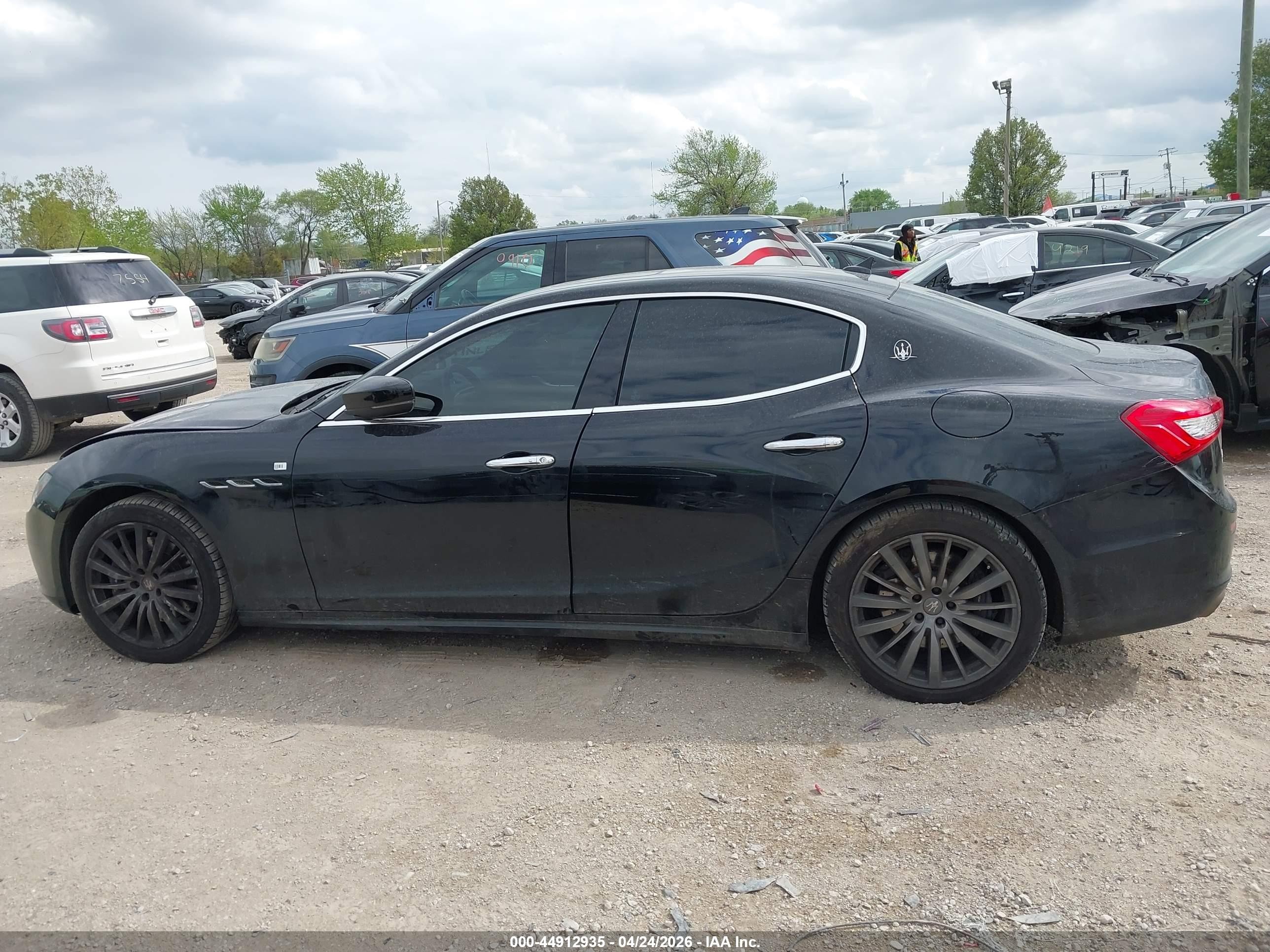 2017 Maserati Ghibli S Q4 Black vin: ZAM57RTA6H1231741