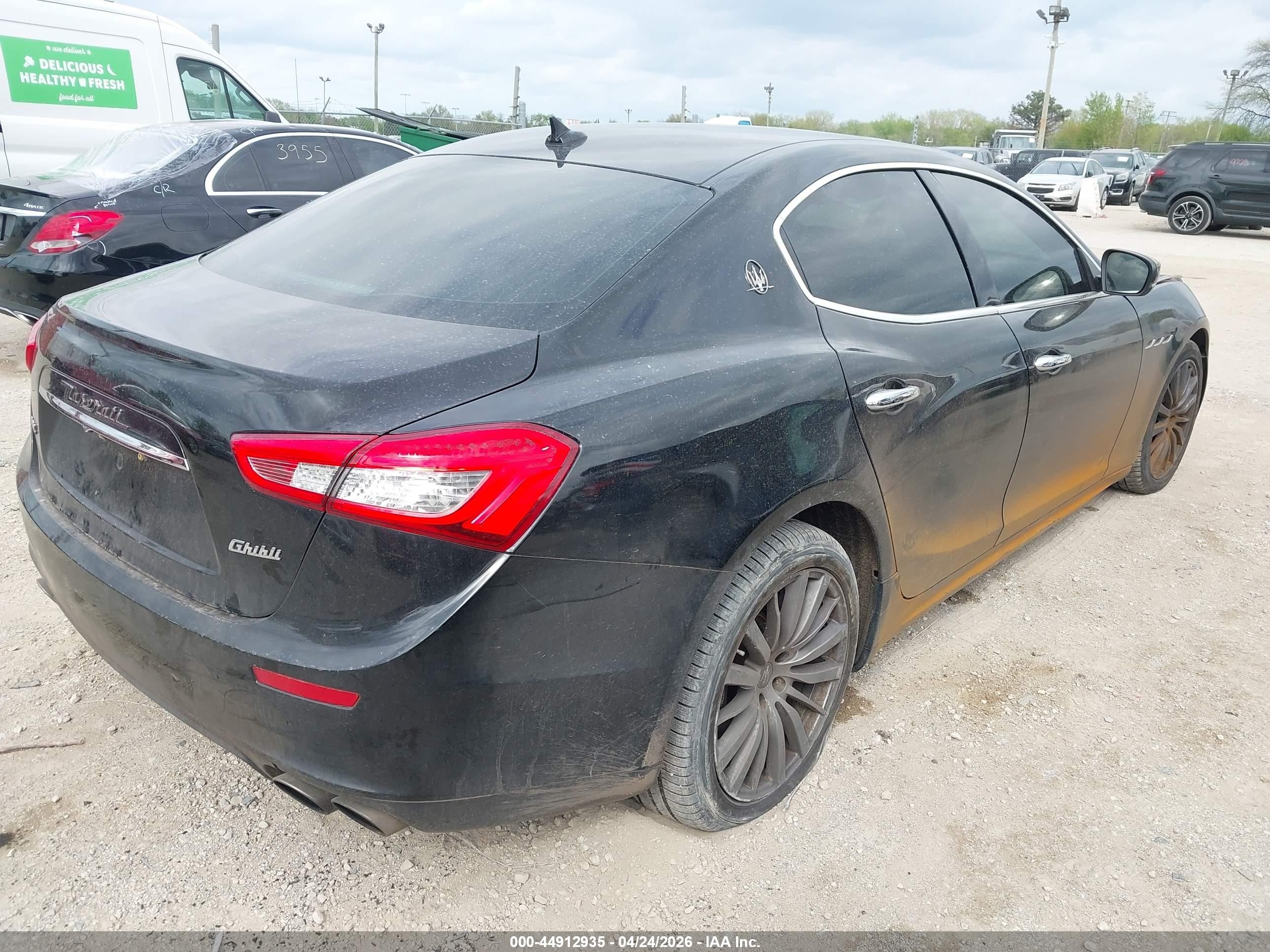 2017 Maserati Ghibli S Q4 Black vin: ZAM57RTA6H1231741