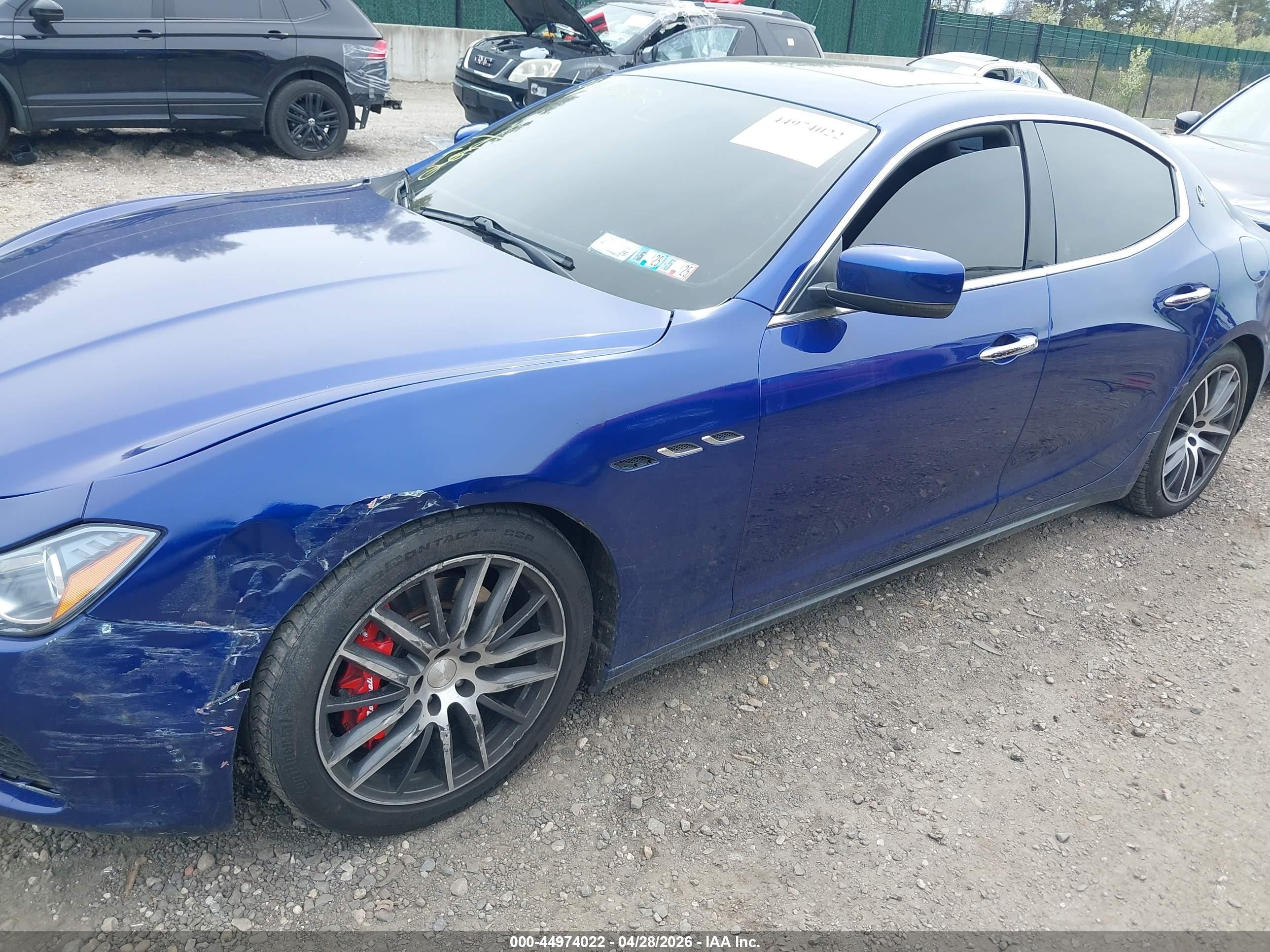 2014 Maserati Ghibli S Q4 Blue vin: ZAM57RTA7E1087452
