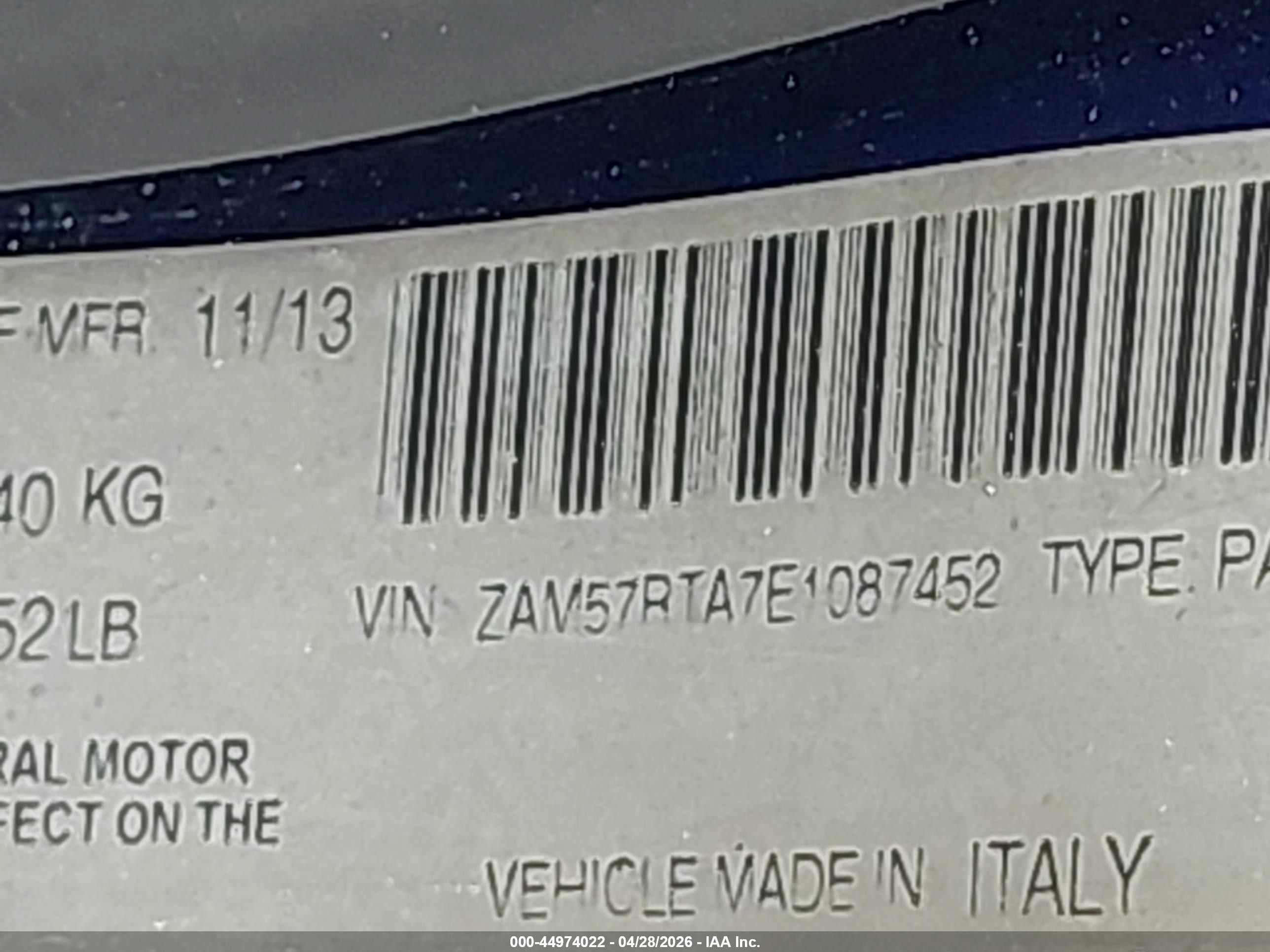 2014 Maserati Ghibli S Q4 Blue vin: ZAM57RTA7E1087452