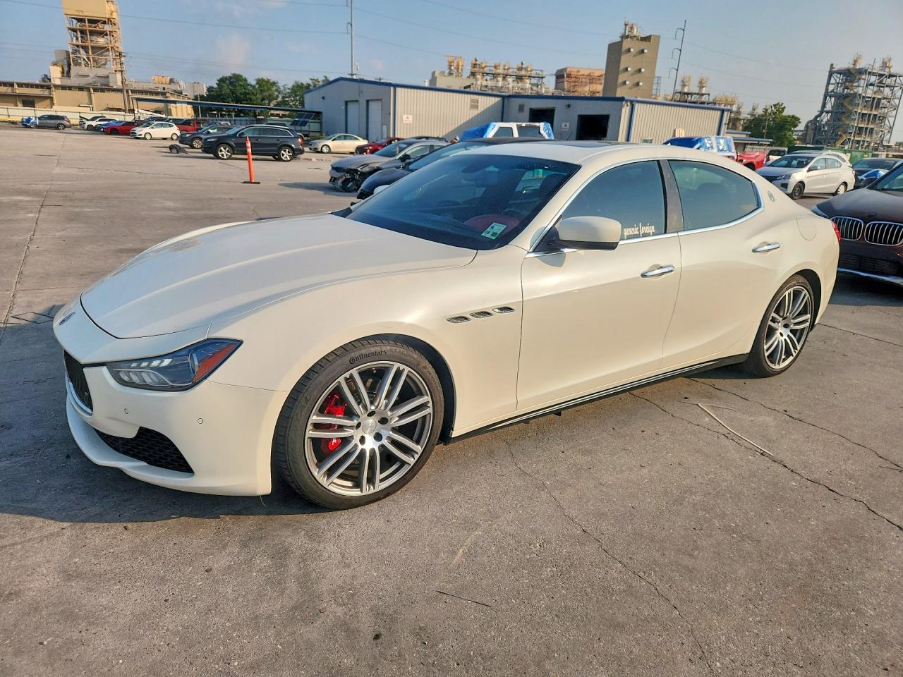 2014 Maserati Ghibli S White vin: ZAM57RTA7E1105755
