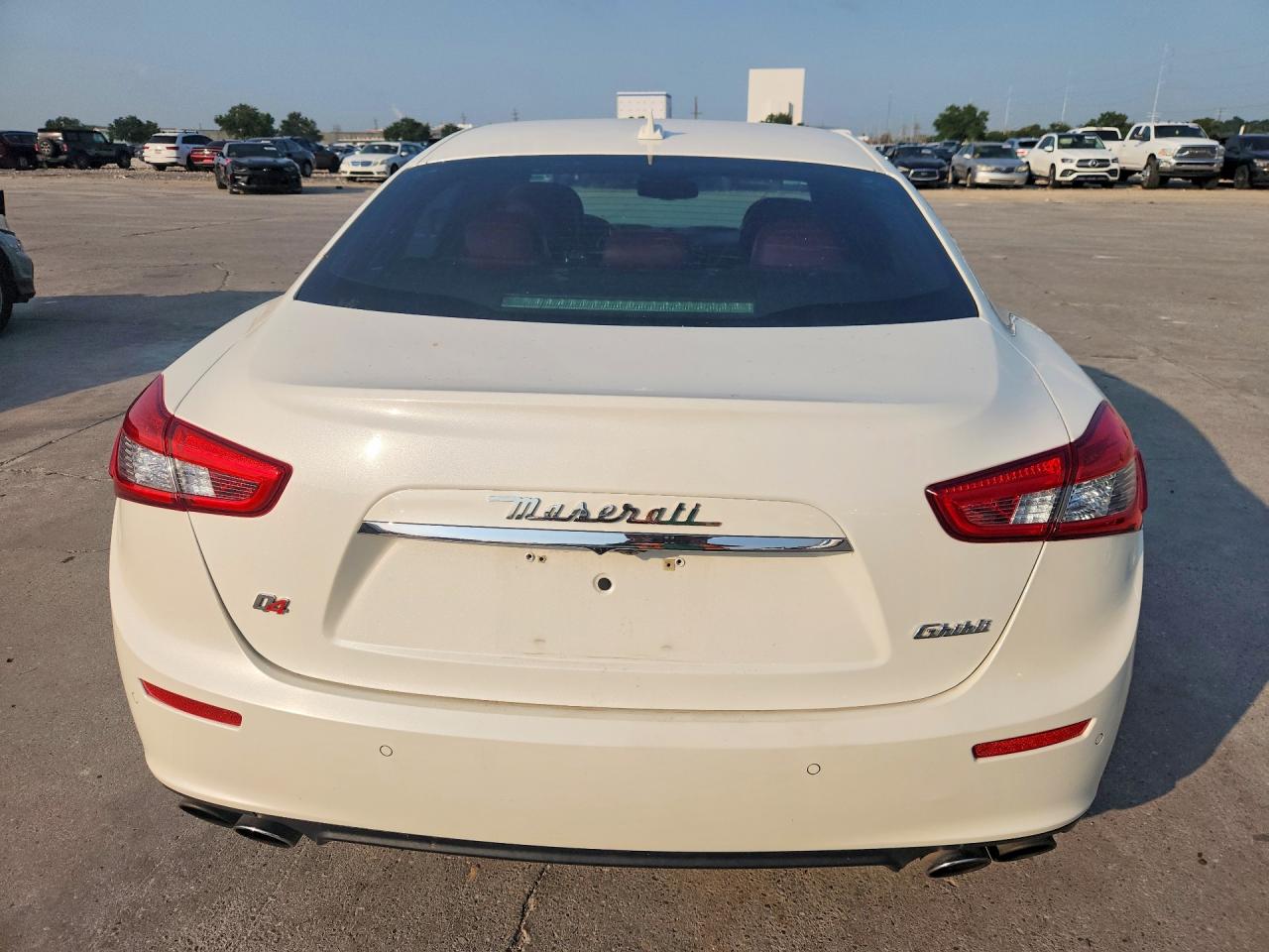 2014 Maserati Ghibli S White vin: ZAM57RTA7E1105755