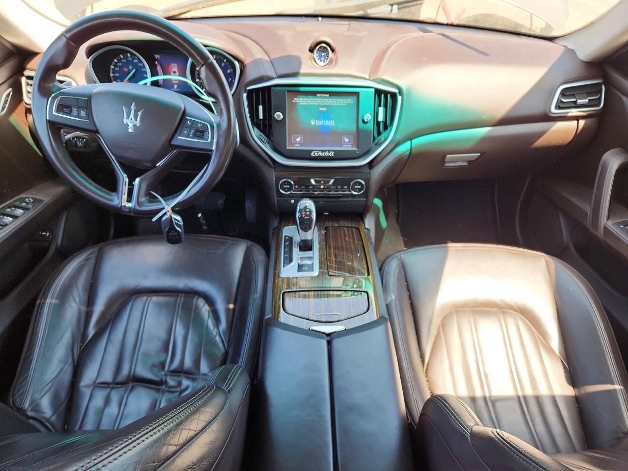 2014 Maserati Ghibli S Silver vin: ZAM57RTA7E1113595