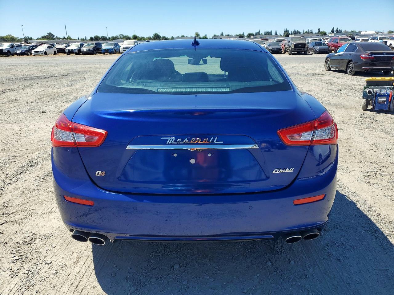 2015 Maserati Ghibli S Blue vin: ZAM57RTA7F1139129
