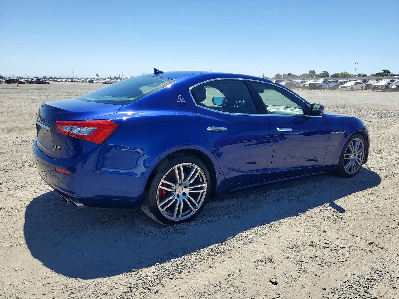 2015 Maserati Ghibli S Blue vin: ZAM57RTA7F1139129