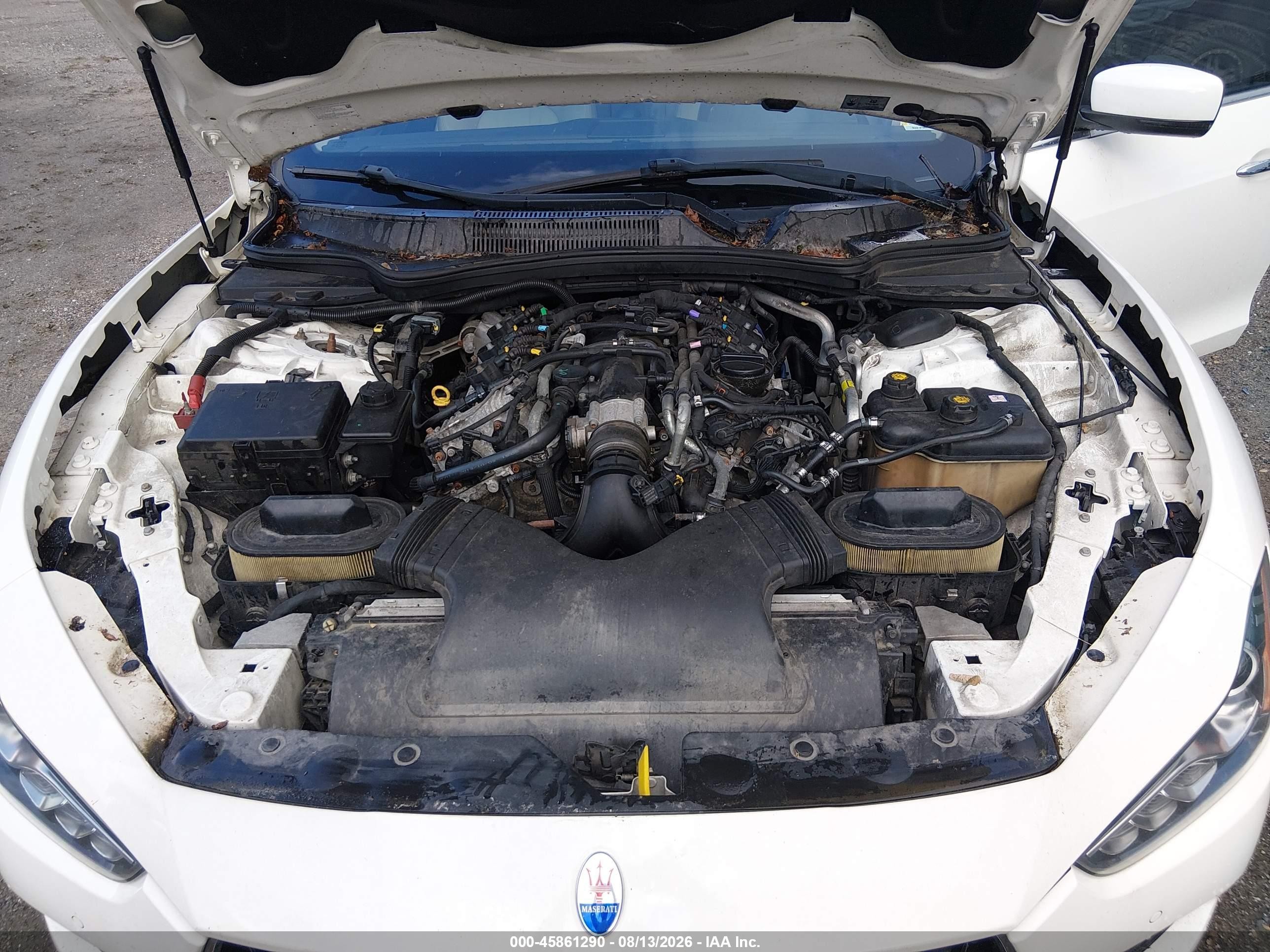 2014 Maserati Ghibli S Q4 White vin: ZAM57RTA8E1085628