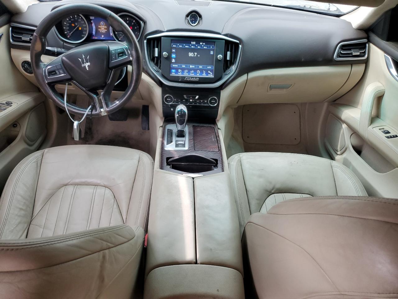 2014 Maserati Ghibli S Бежевый vin: ZAM57RTA8E1095303