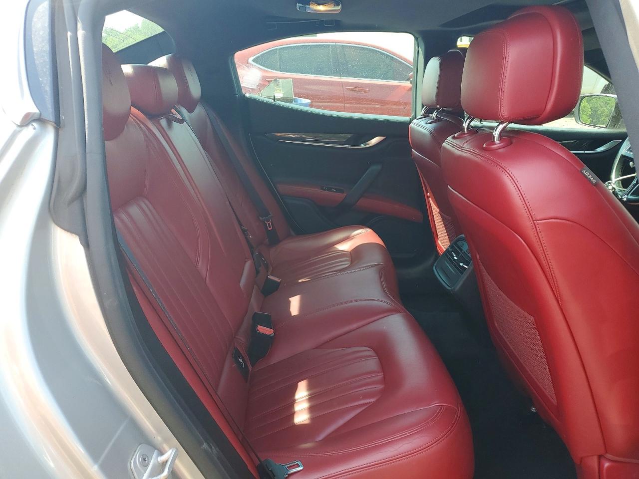 2015 Maserati Ghibli S Silver vin: ZAM57RTA9F1137270