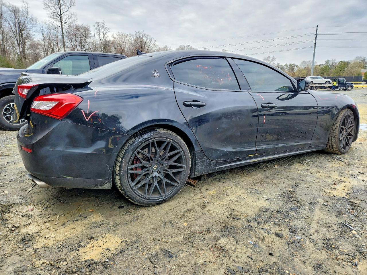 2016 Maserati Ghibli S Black vin: ZAM57RTA9G1182050
