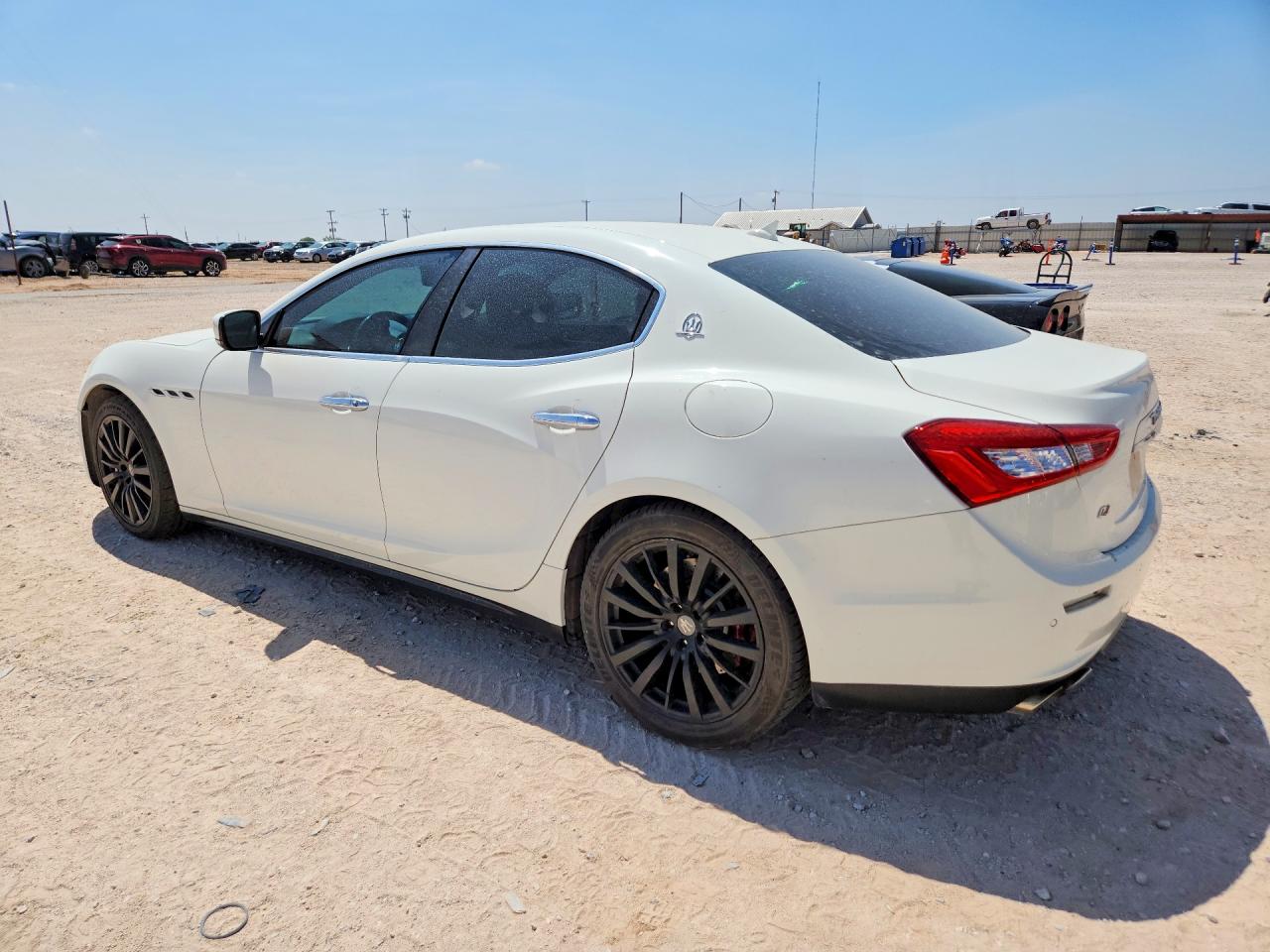 2014 Maserati Ghibli S White vin: ZAM57RTAXE1106530