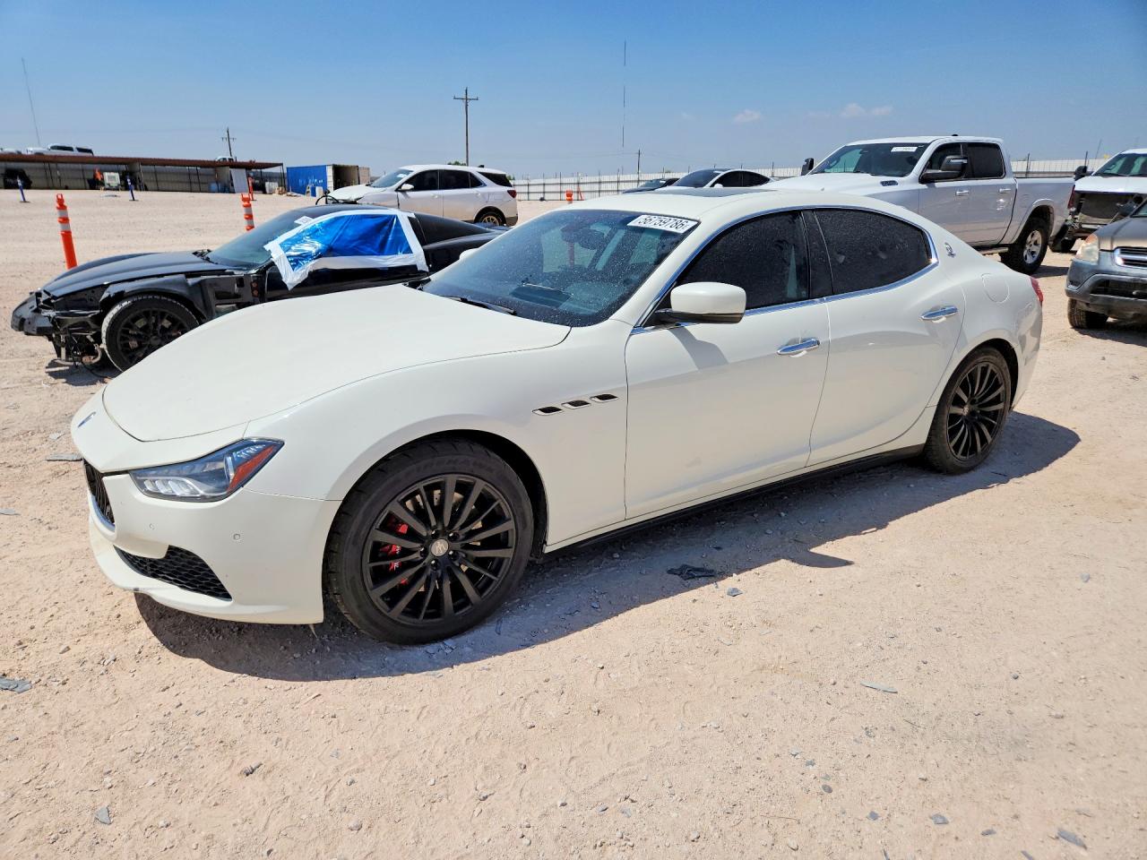 2014 Maserati Ghibli S White vin: ZAM57RTAXE1106530