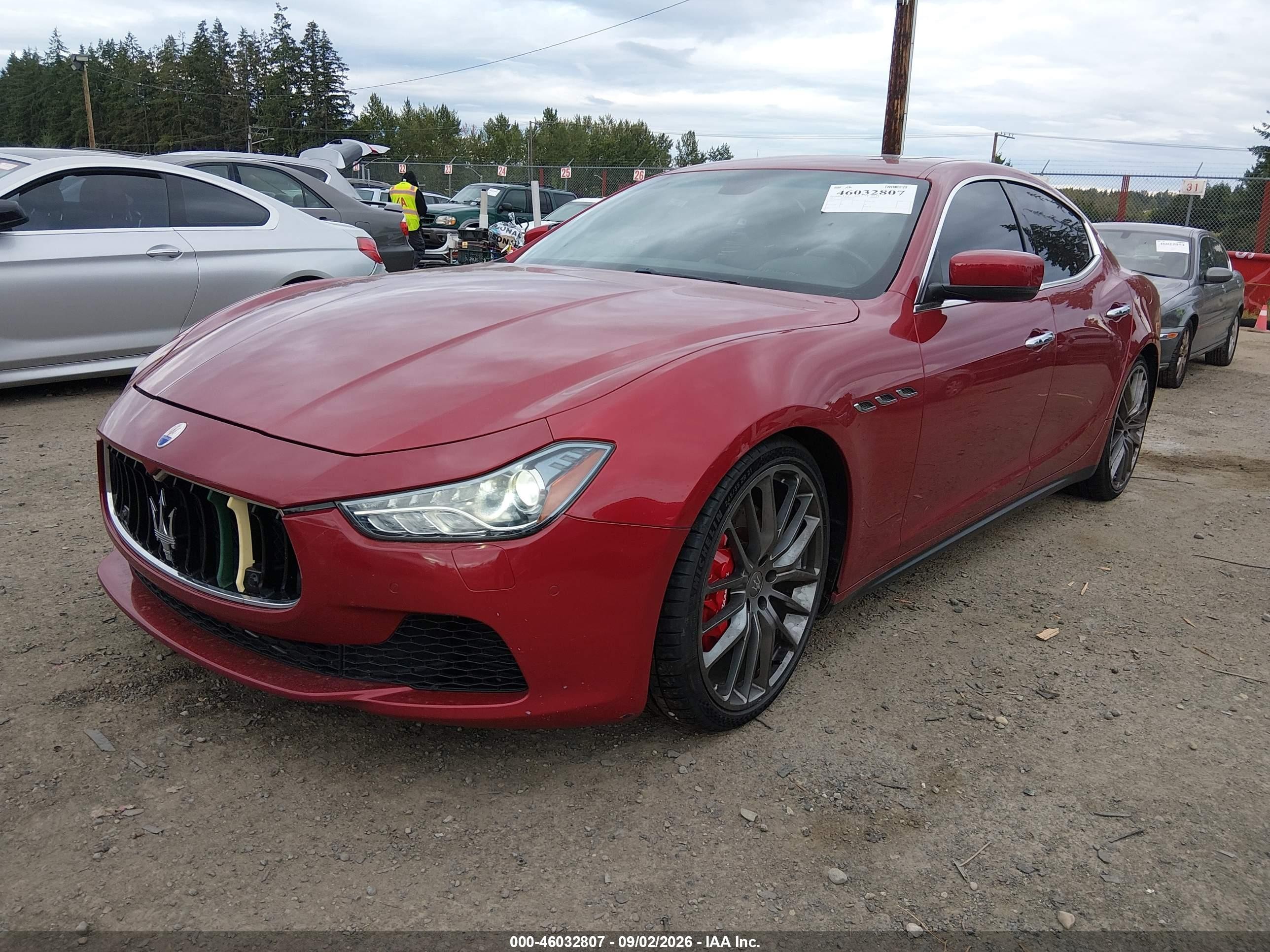 2015 Maserati Ghibli S Q4 Red vin: ZAM57RTAXF1143143