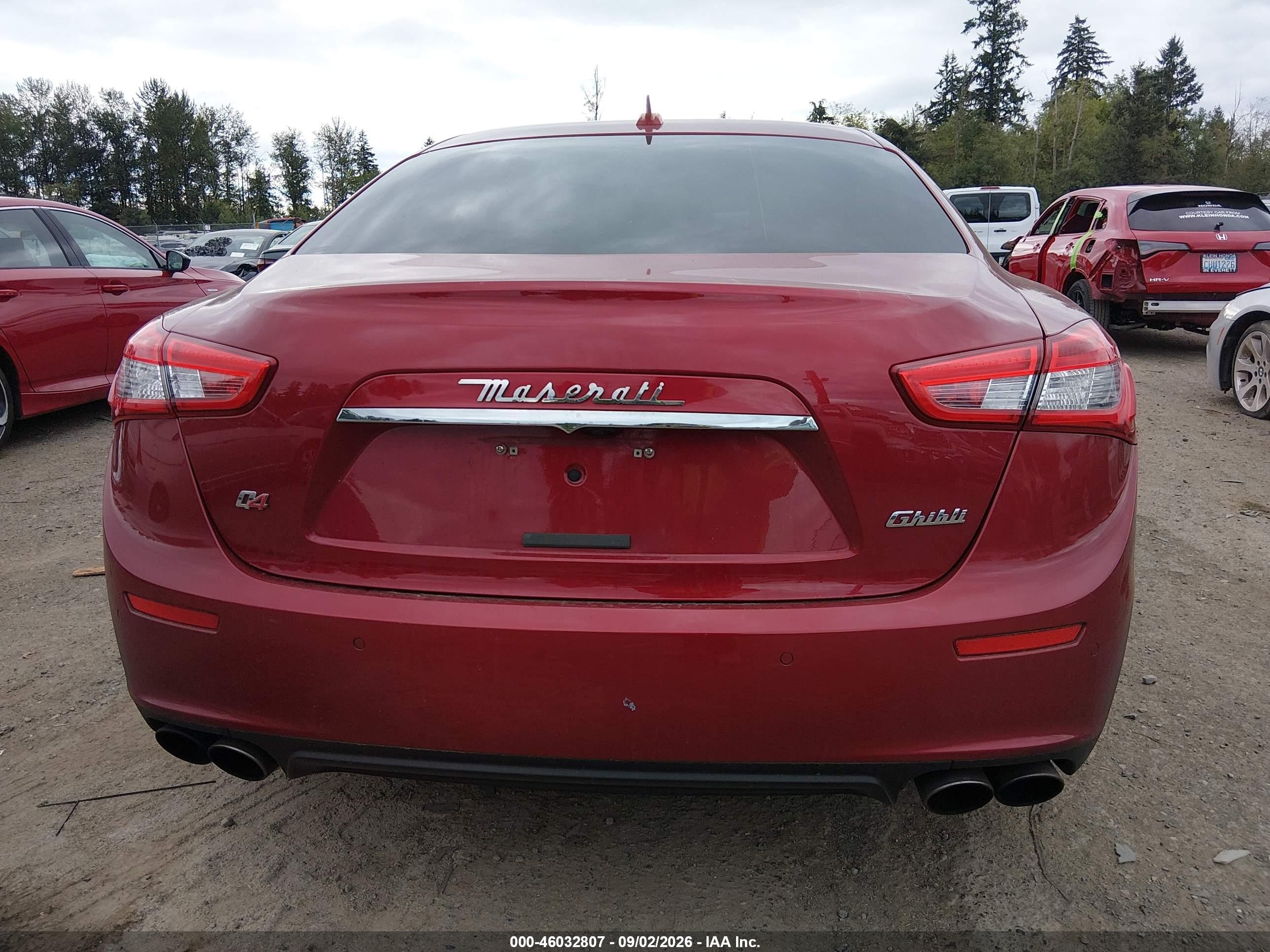 2015 Maserati Ghibli S Q4 Red vin: ZAM57RTAXF1143143