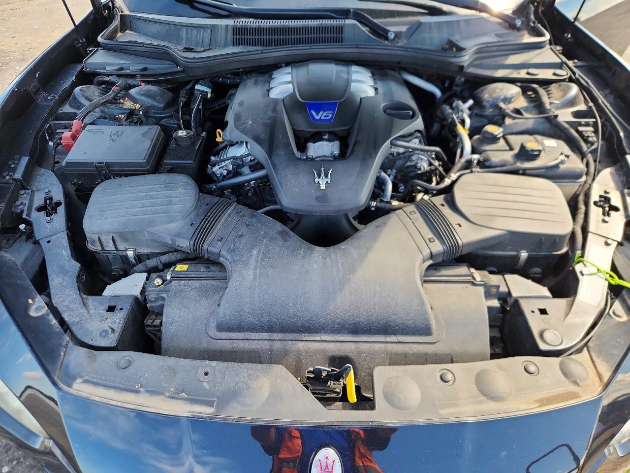 2017 Maserati Ghibli S Черный vin: ZAM57RTS8H1216716