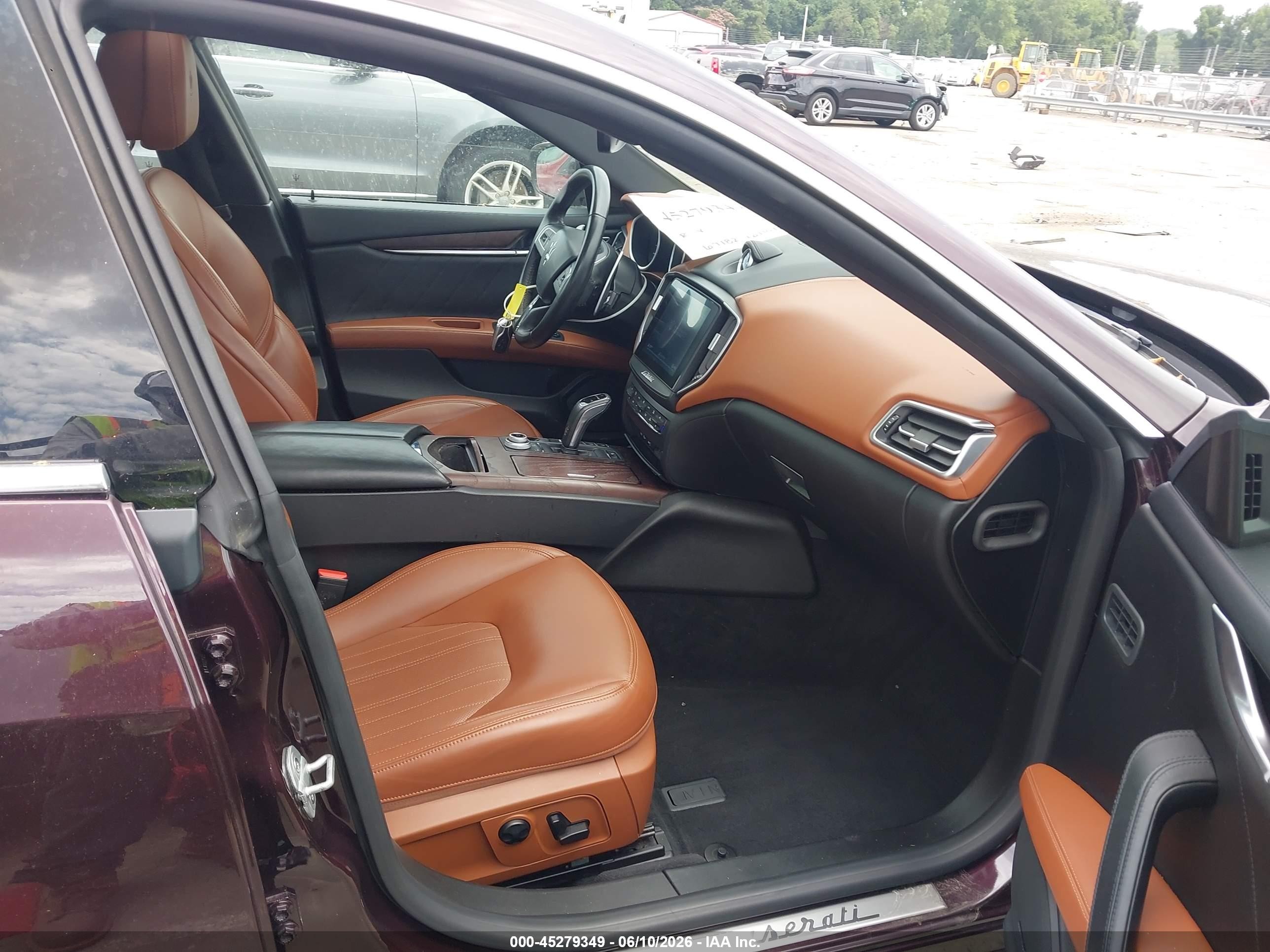 2019 Maserati Ghibli   Black vin: ZAM57XSA1K1317181