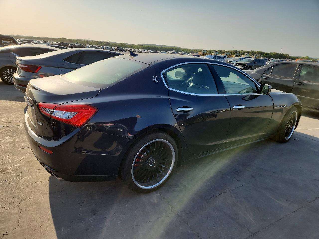 2016 Maserati Ghibli Blue vin: ZAM57XSA3G1173785