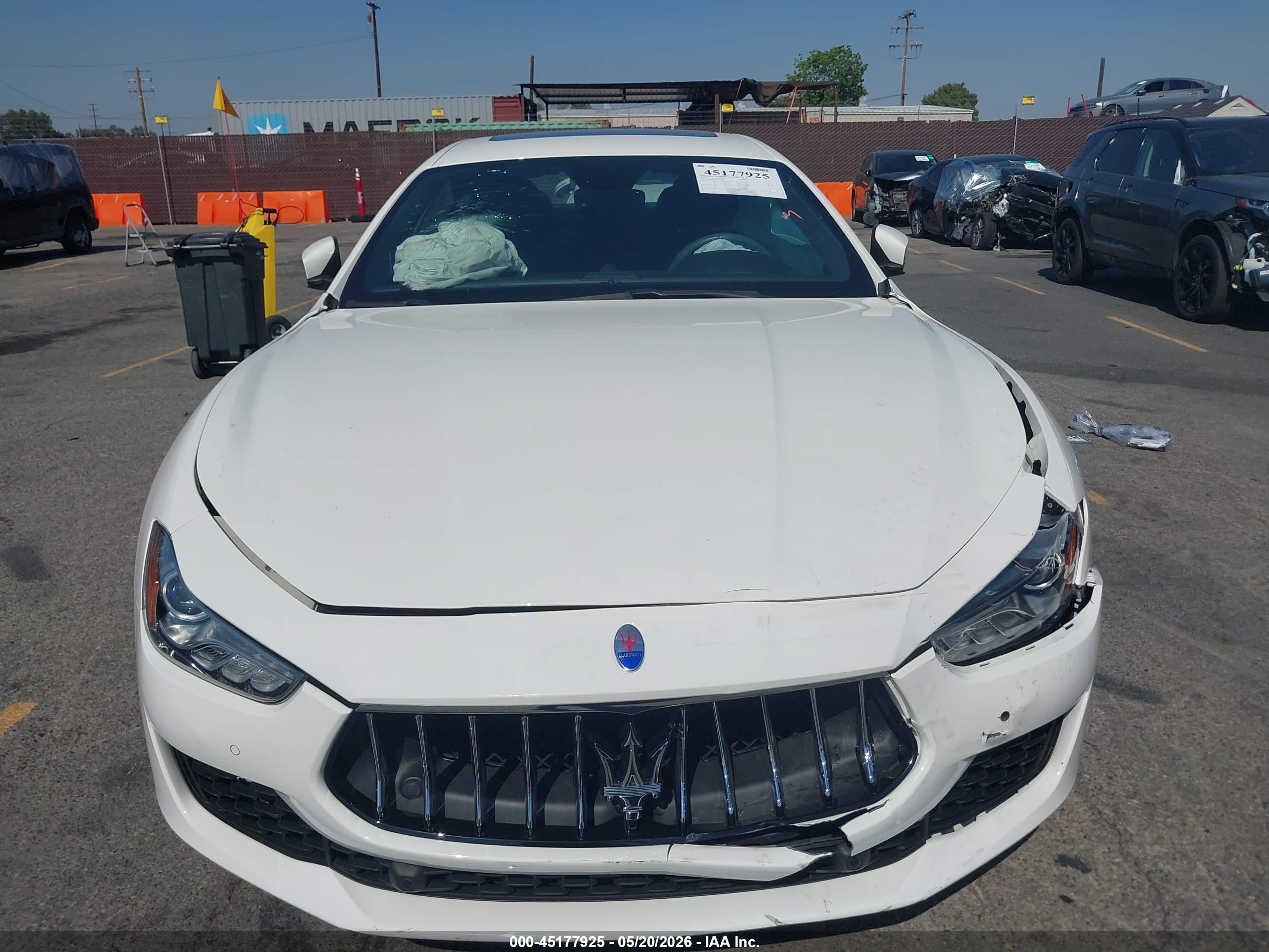 2020 Maserati Ghibli White vin: ZAM57XSA3L1349826