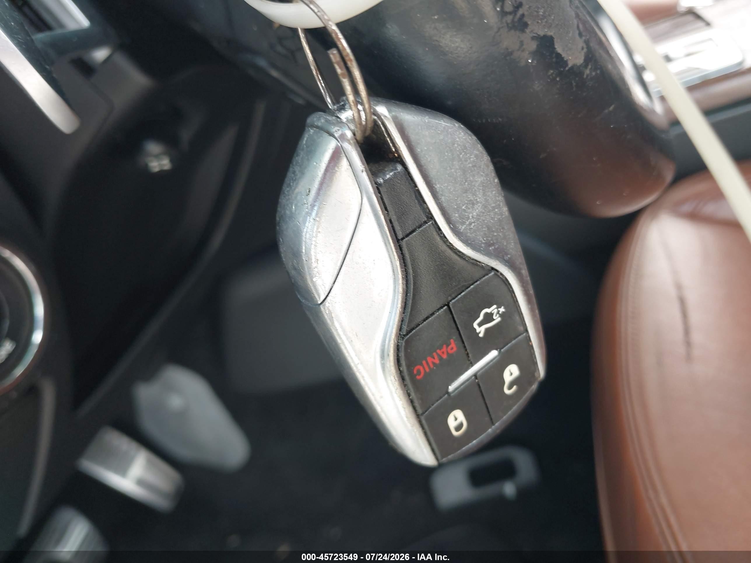 2014 Maserati Ghibli White vin: ZAM57XSA4E1128142