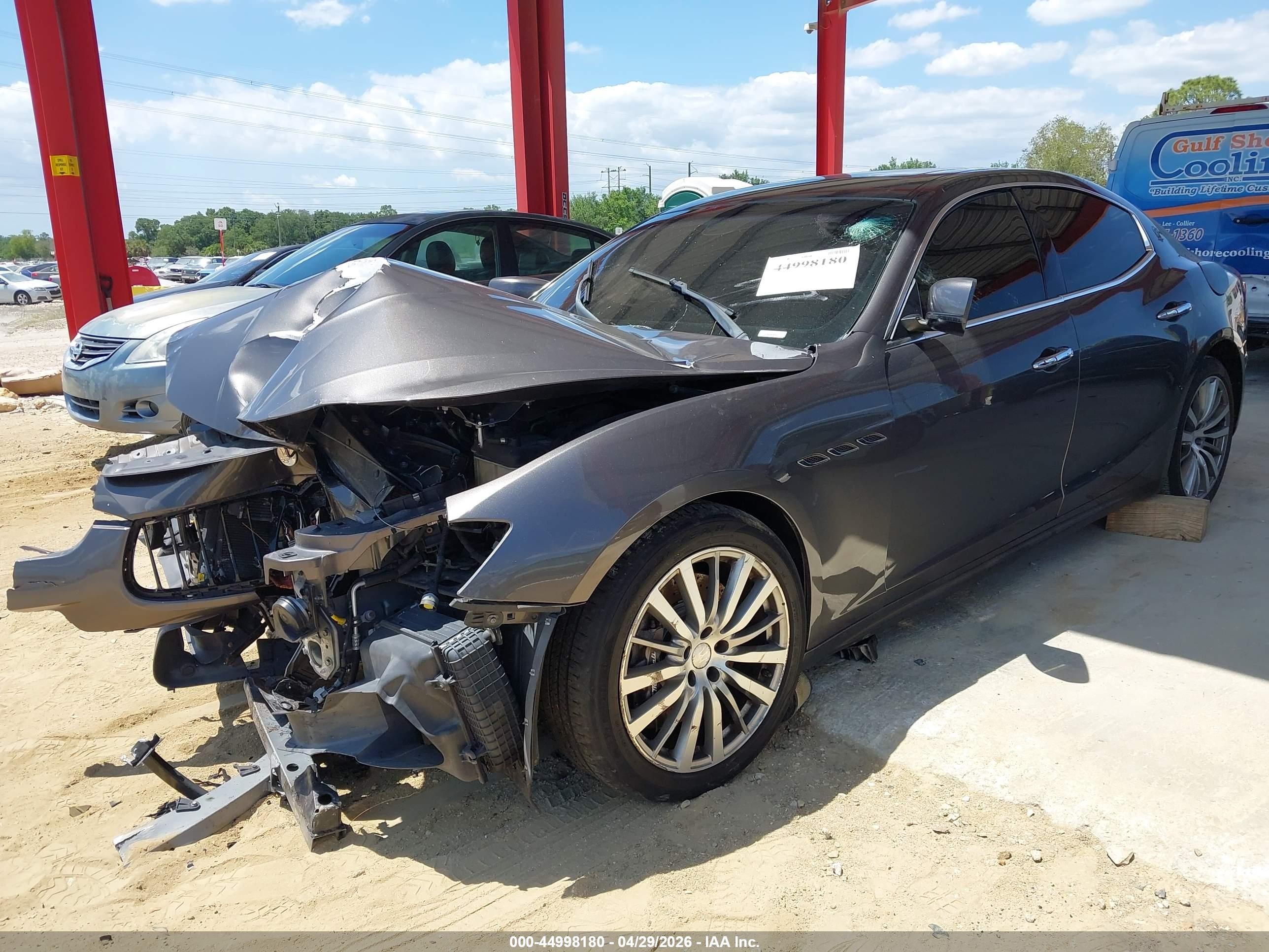 2015 Maserati Ghibli   Gray vin: ZAM57XSA4F1142009