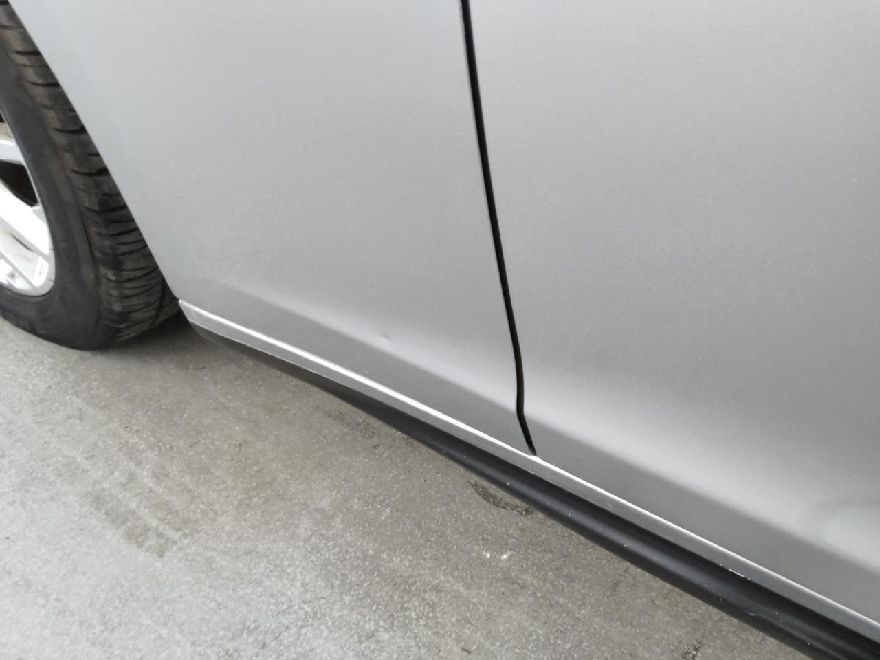 2014 Maserati Ghibli Silver vin: ZAM57XSA5E1091487 Damage: Left Front Fender, Chipped, 4