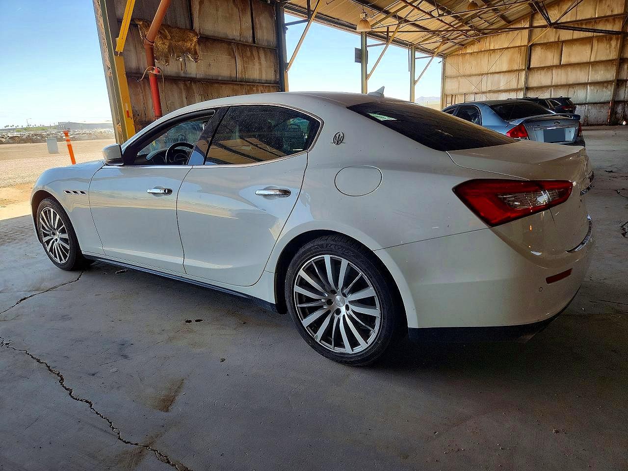 2015 Maserati Ghibli White vin: ZAM57XSA7F1130498