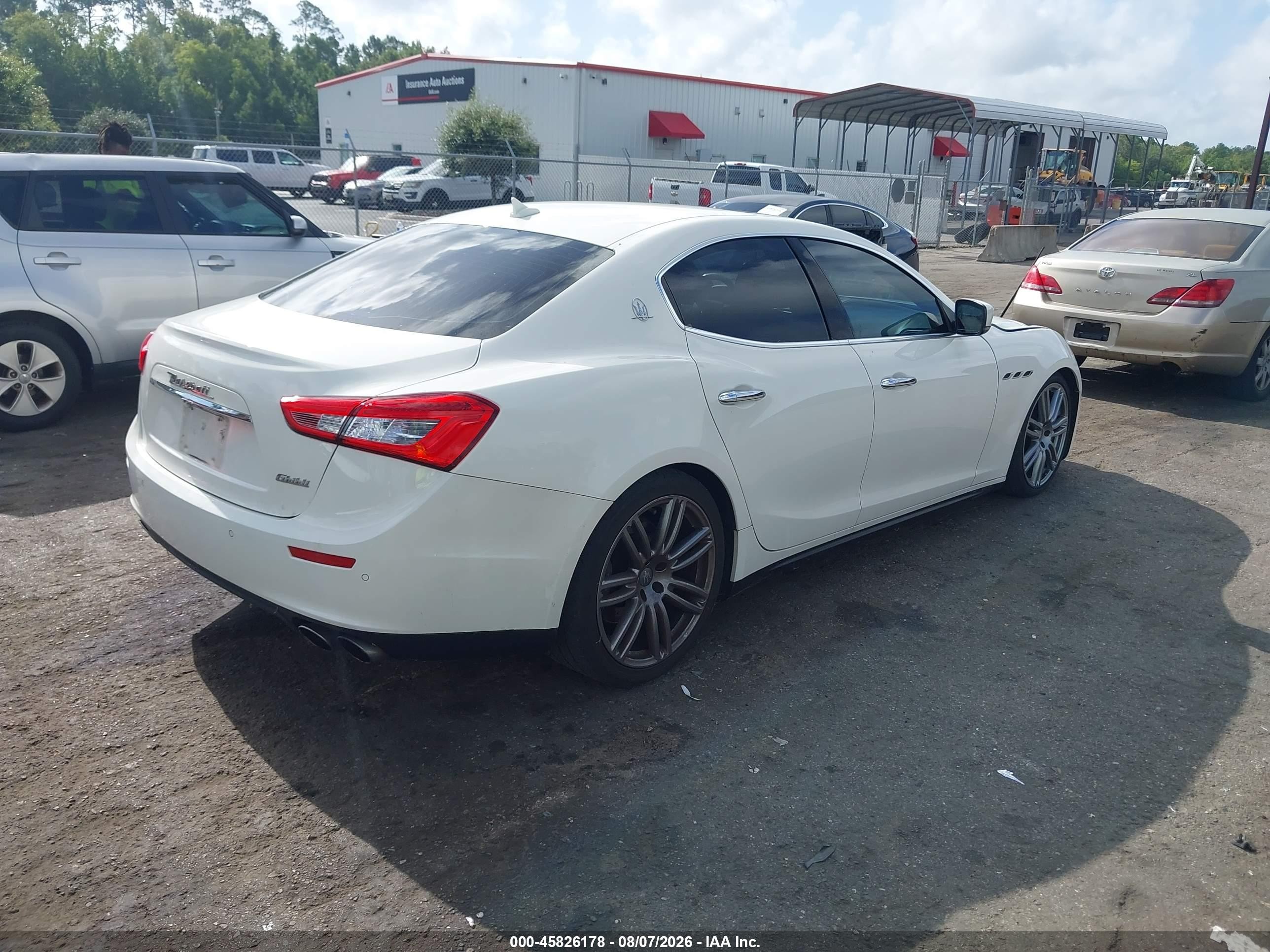 2015 Maserati Ghibli   White vin: ZAM57XSA7F1153456