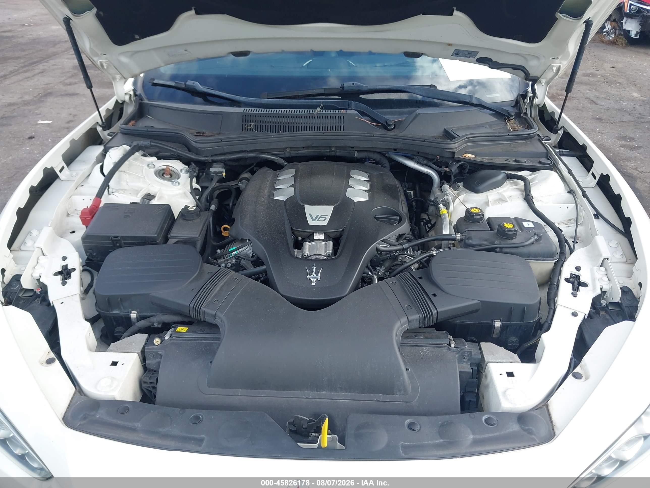 2015 Maserati Ghibli   White vin: ZAM57XSA7F1153456