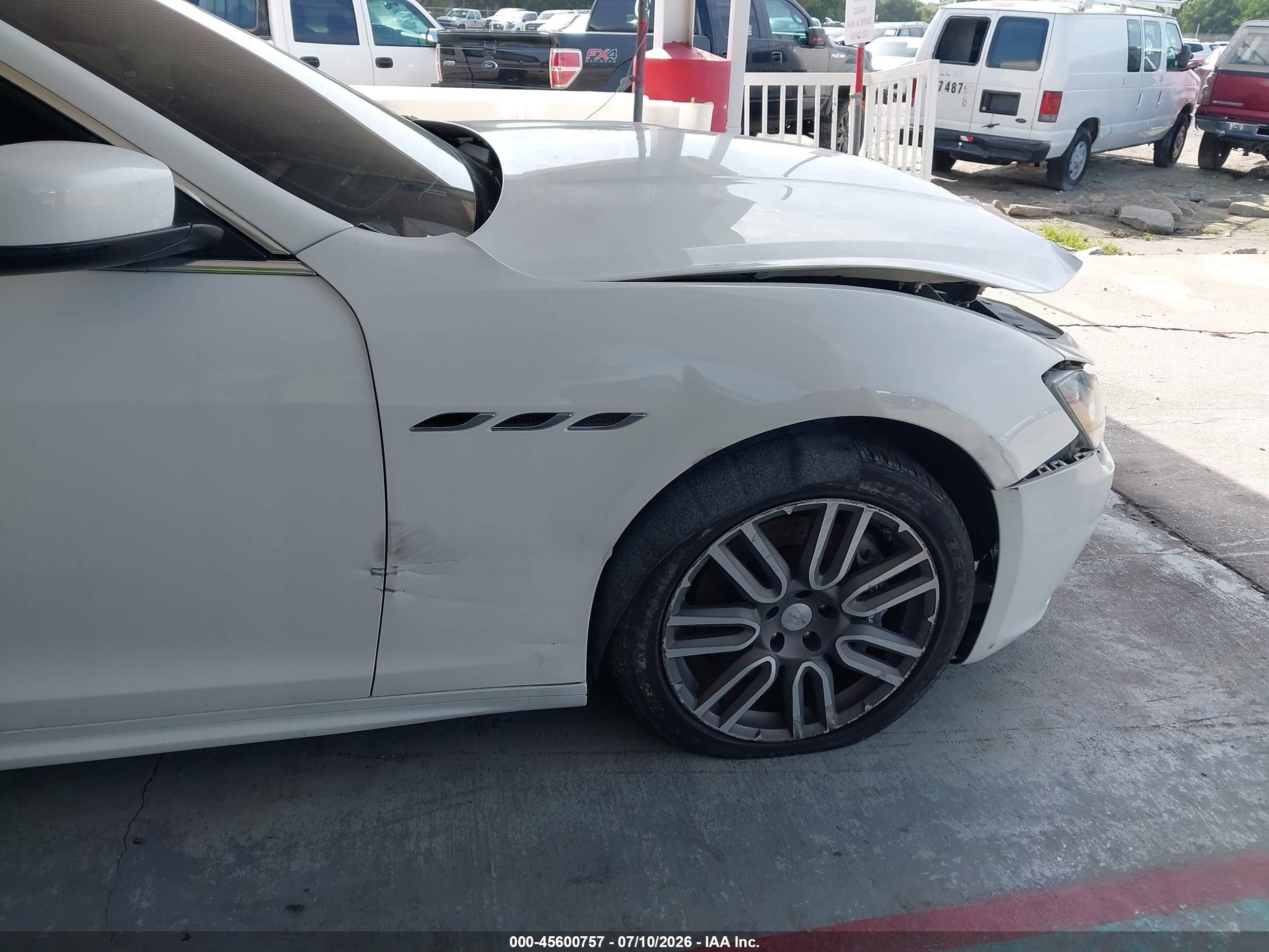 2015 Maserati Ghibli White vin: ZAM57XSA7F1162173