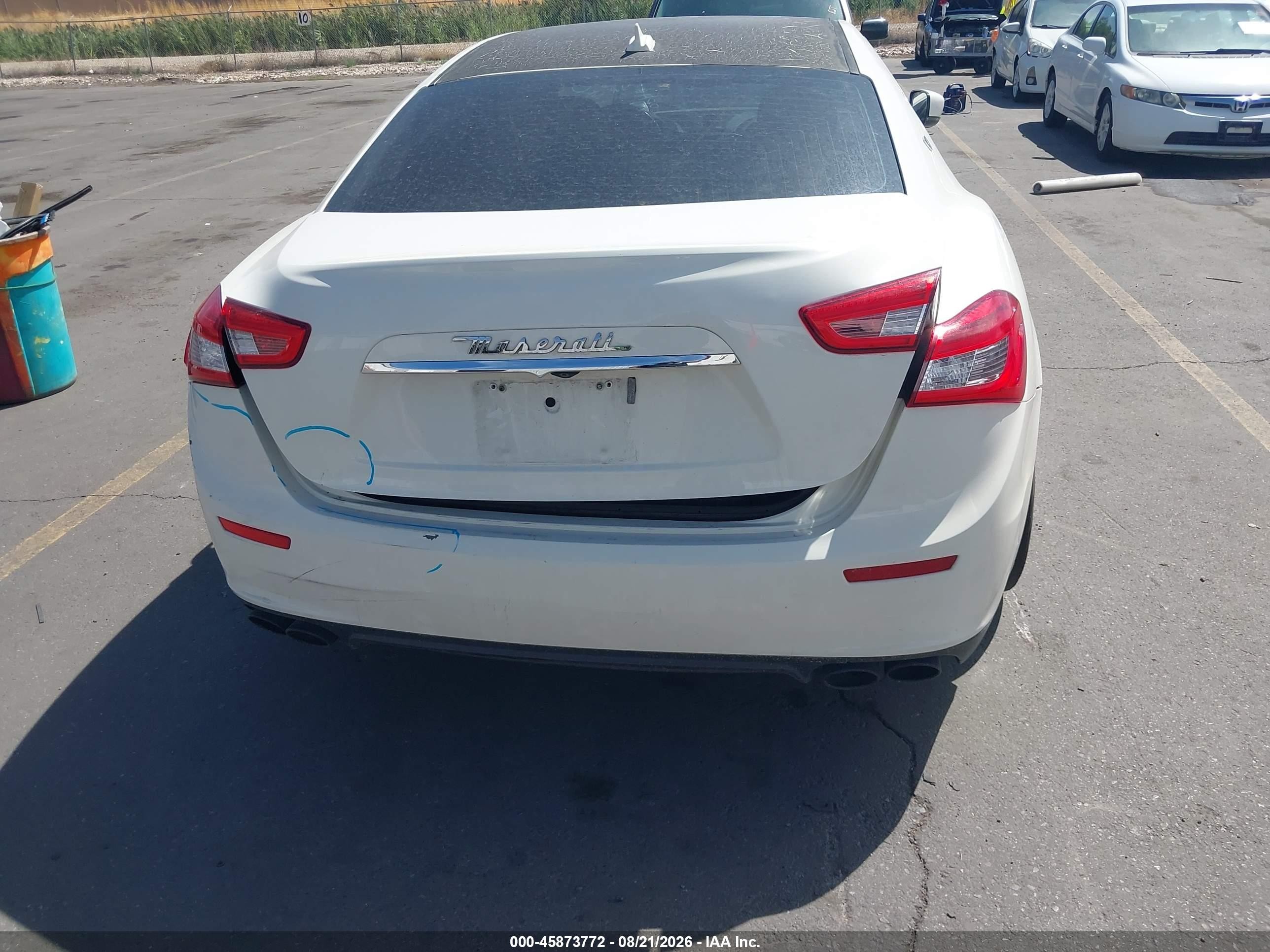 2014 Maserati Ghibli   White vin: ZAM57XSA8E1105625