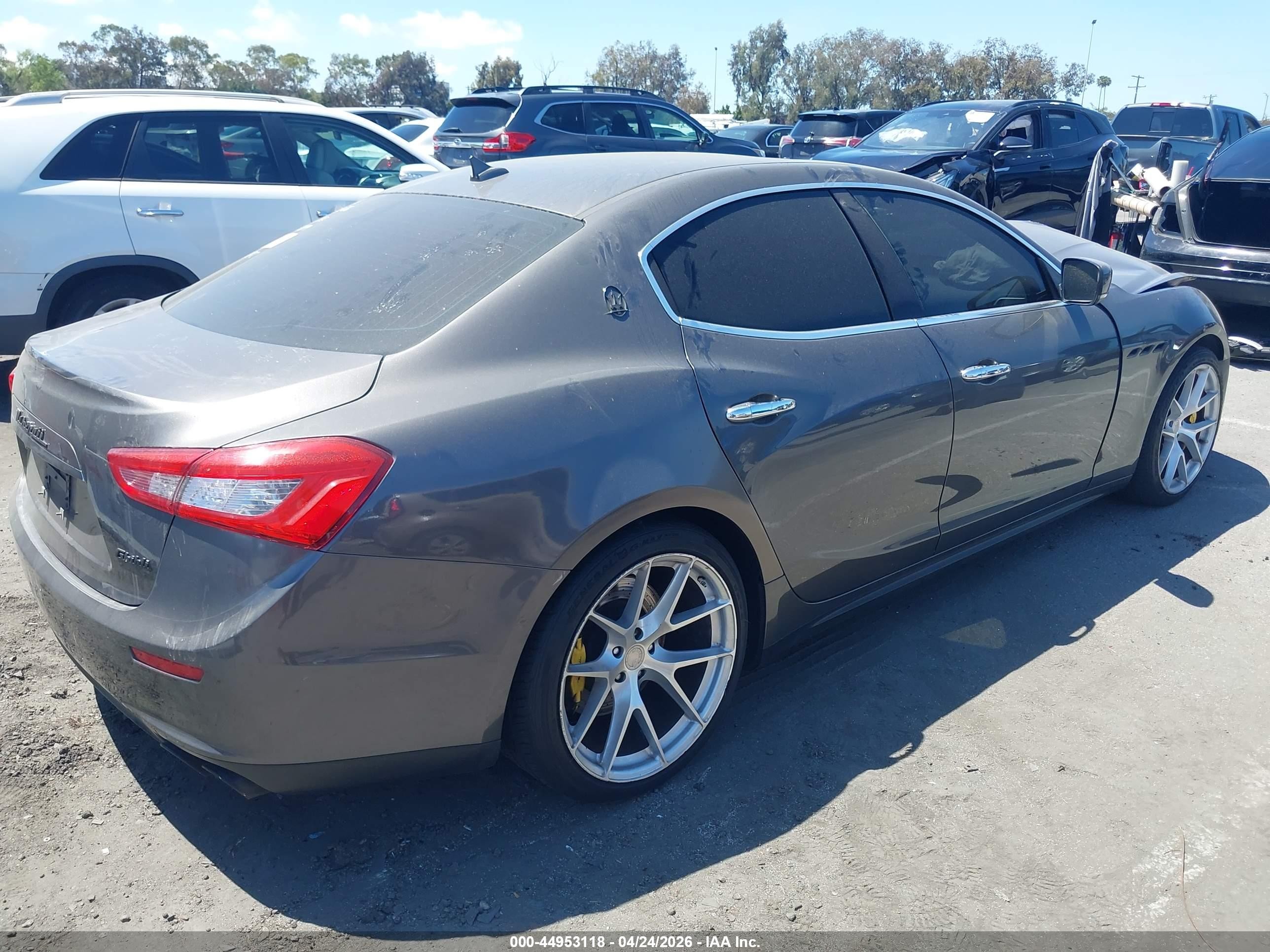 2015 Maserati Ghibli   Gray vin: ZAM57XSA8F1149299