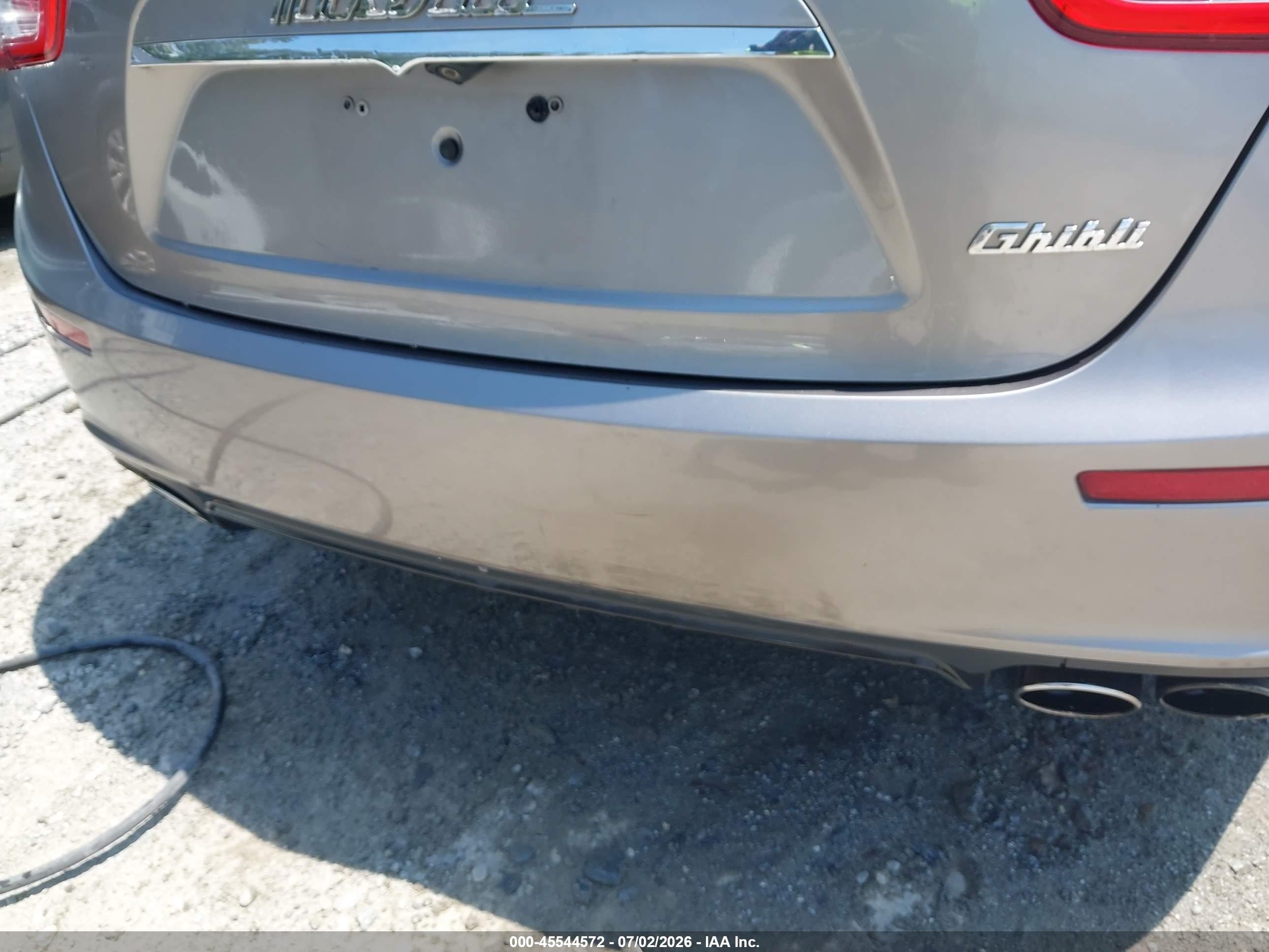 2015 Maserati Ghibli   Silver vin: ZAM57XSA8F1162196