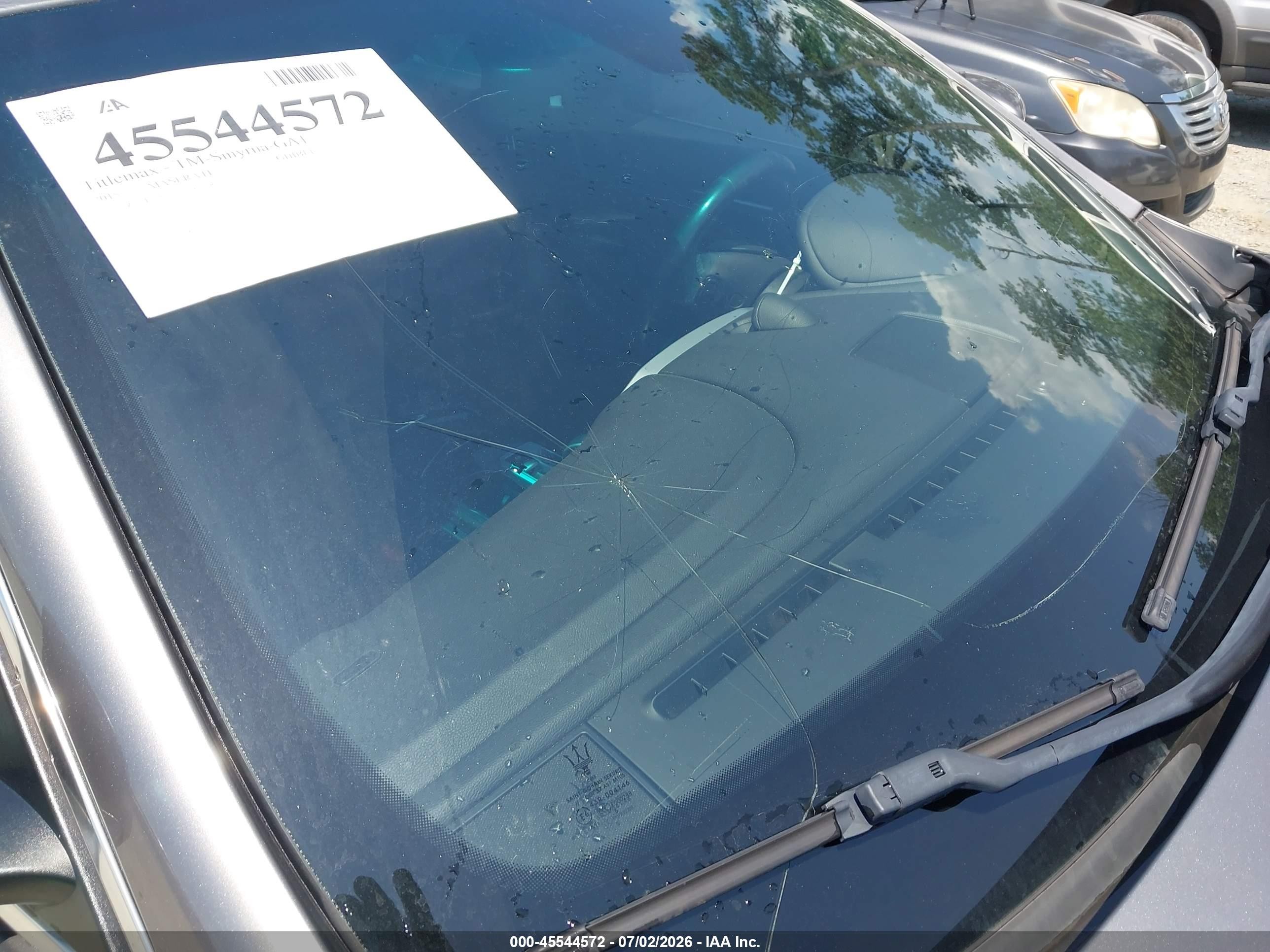2015 Maserati Ghibli   Silver vin: ZAM57XSA8F1162196