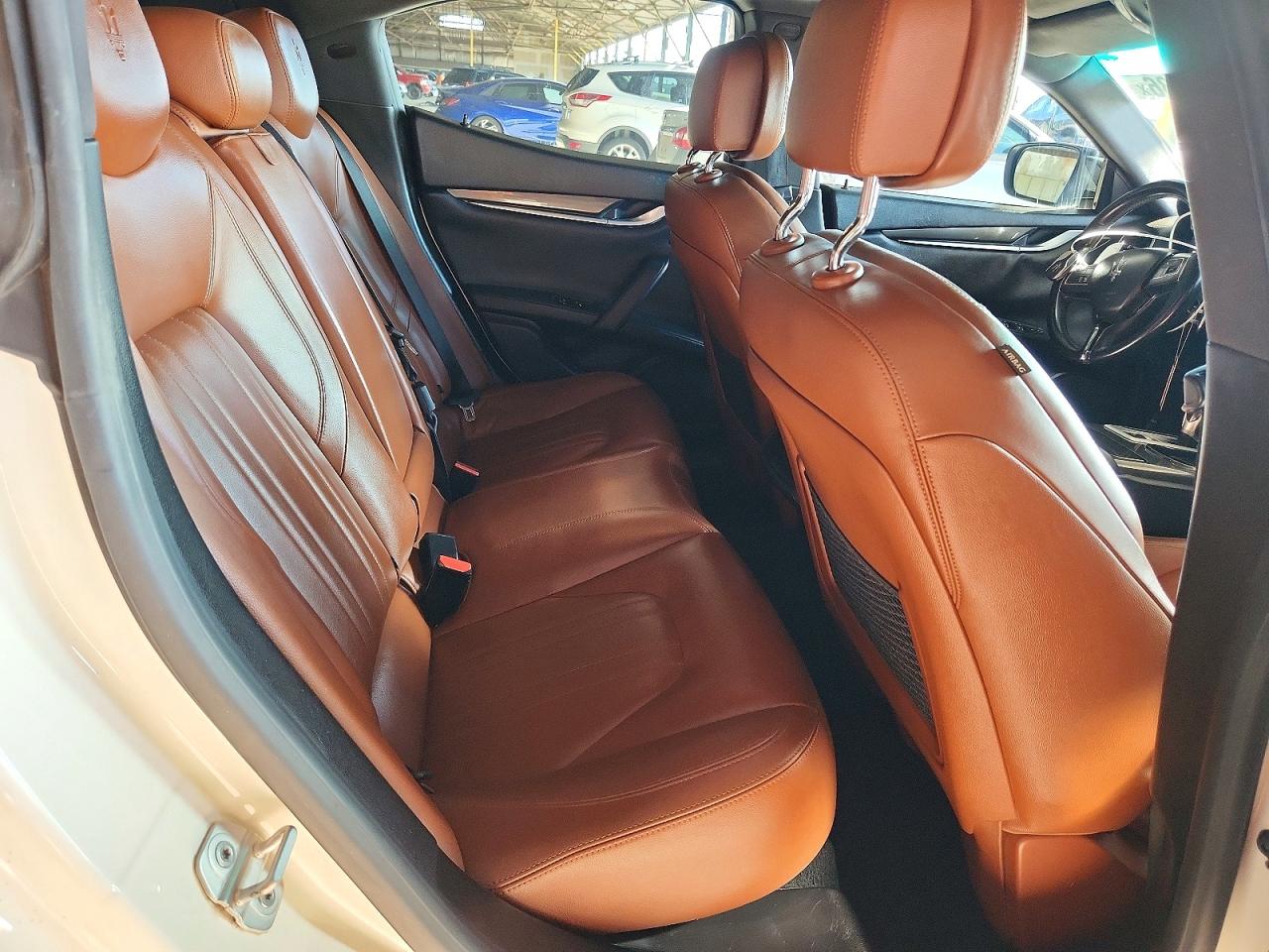 2015 Maserati Ghibli White vin: ZAM57XSA9F1159209
