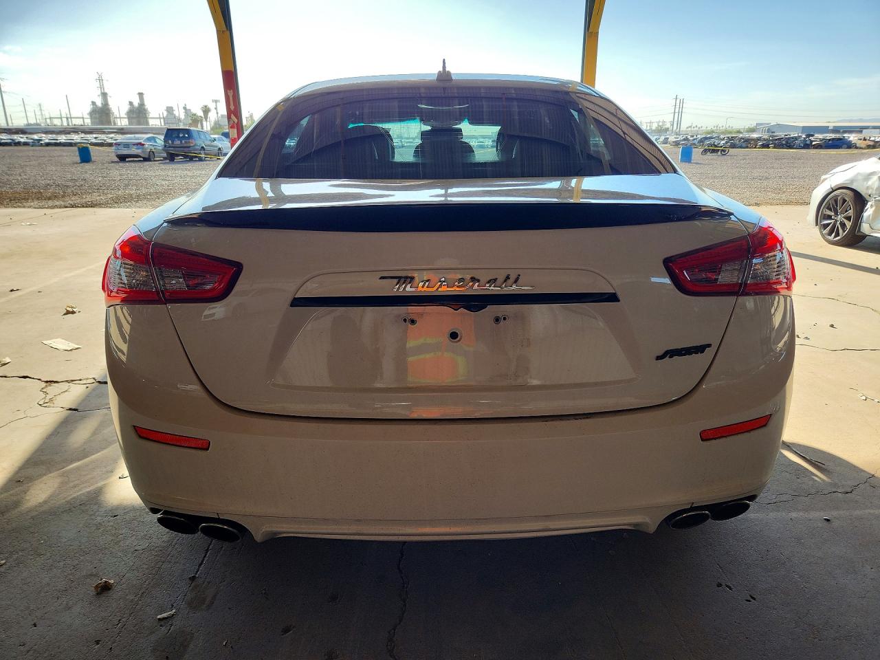 2015 Maserati Ghibli White vin: ZAM57XSA9F1159209