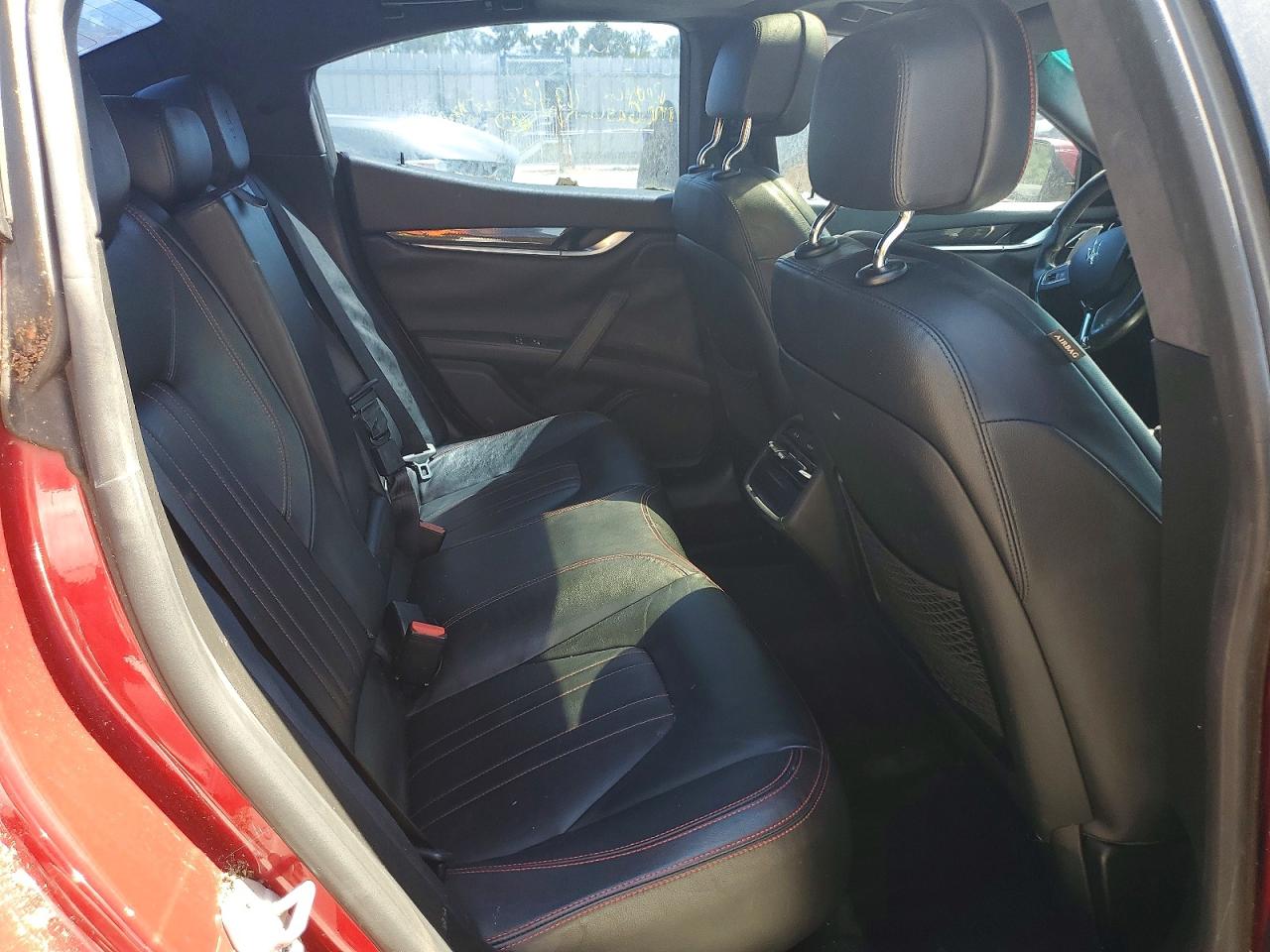 2015 Maserati Ghibli Burgundy vin: ZAM57XSAXF1155122