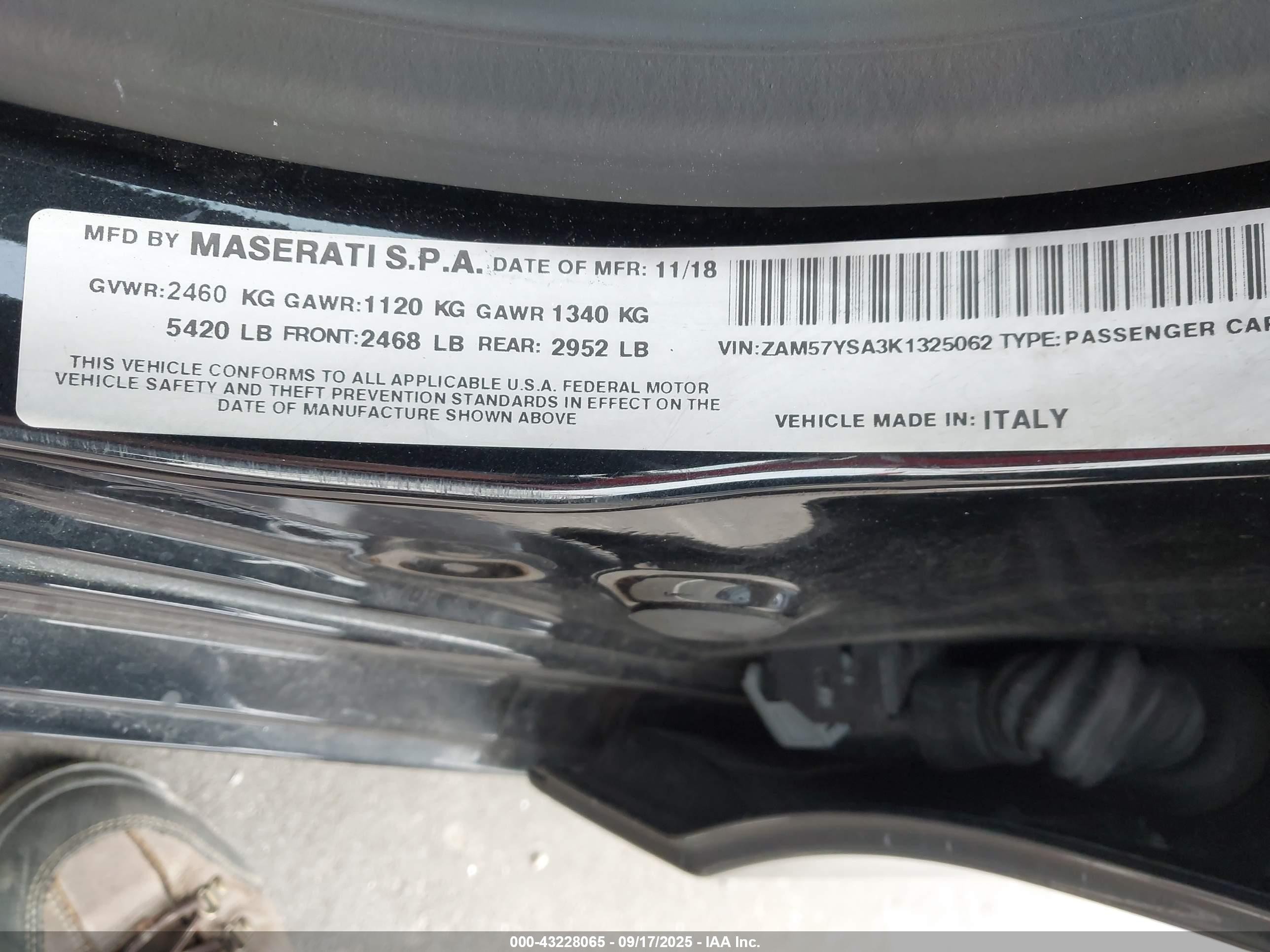 2019 Maserati Ghibli S Black vin: ZAM57YSA3K1325062