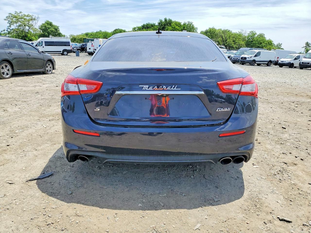 2019 Maserati Ghibli S Blue vin: ZAM57YSA6K1335777
