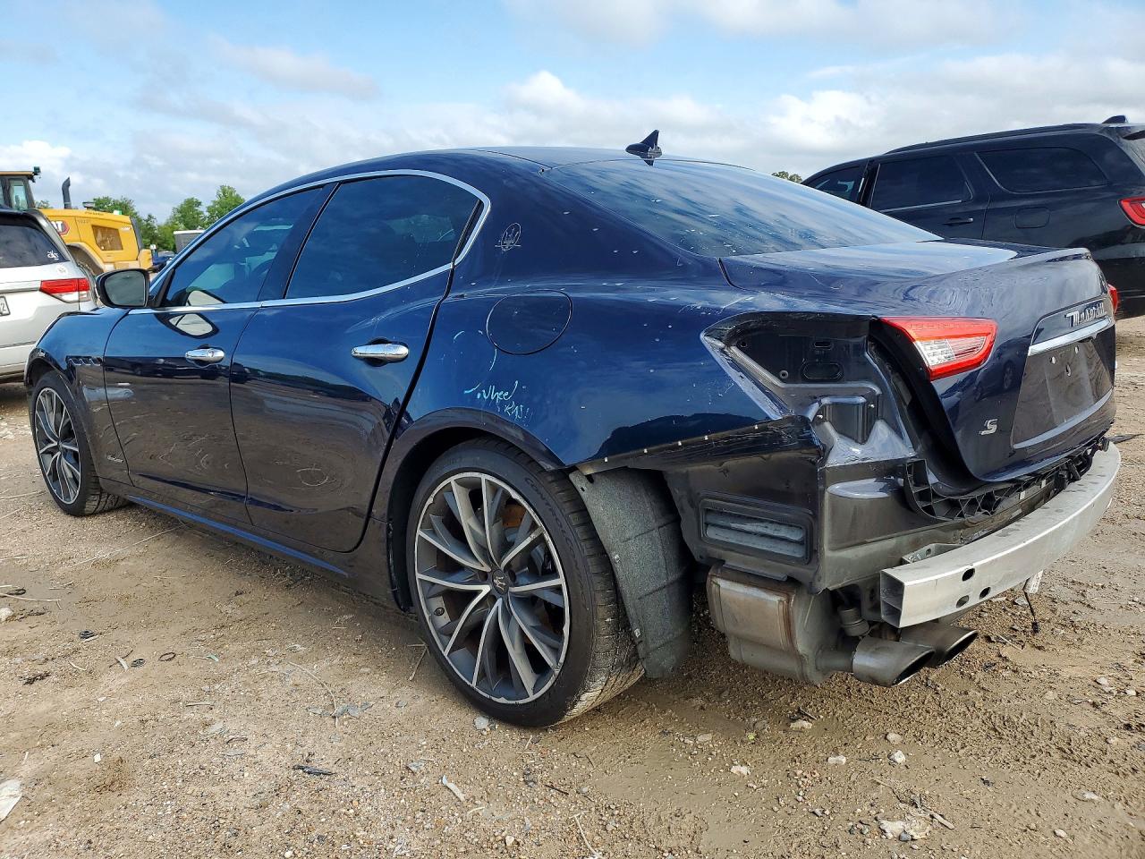 2019 Maserati Ghibli S Blue vin: ZAM57YSLXK1336397