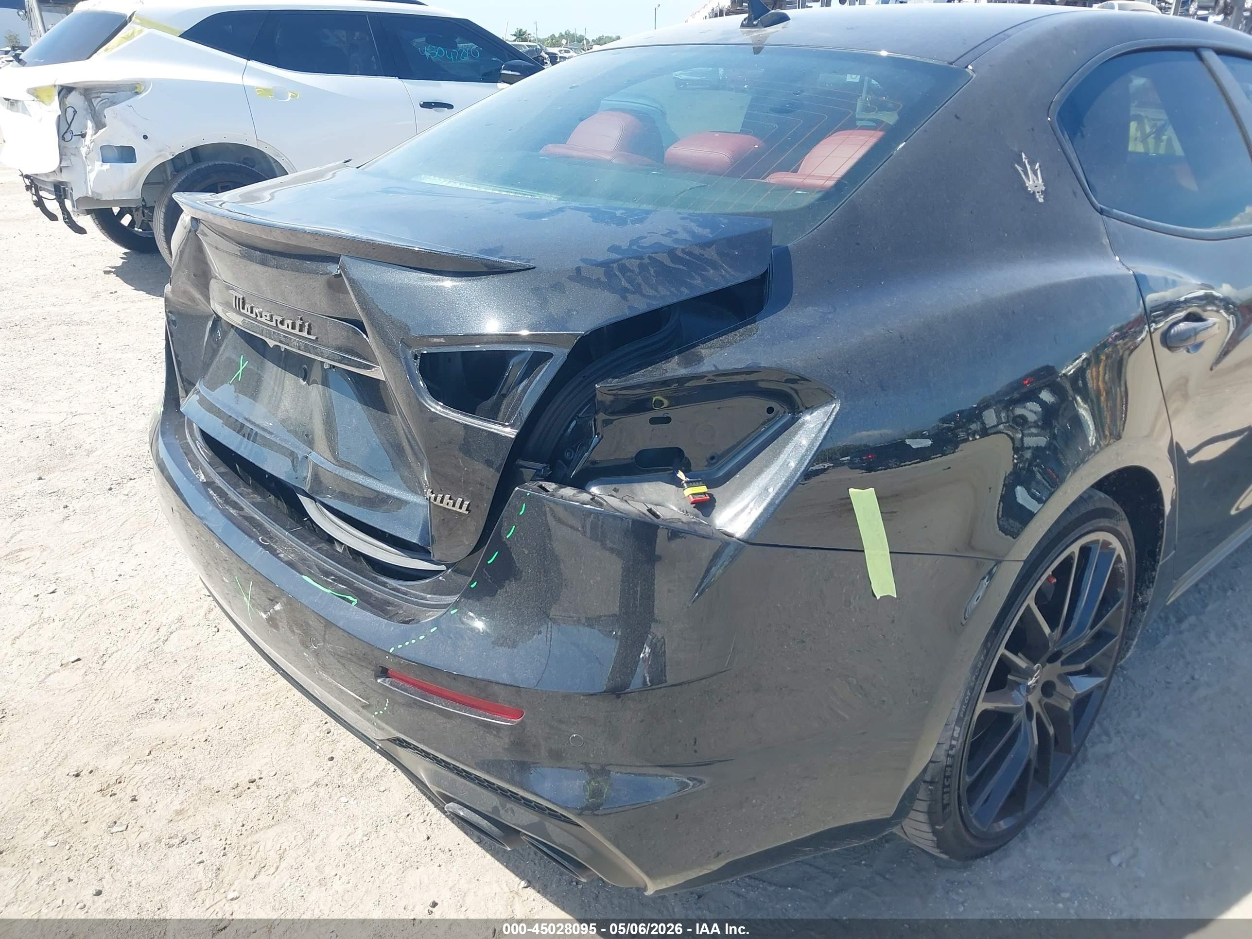 2023 Maserati Ghibli Modena Gray vin: ZAM57YSM4PX418848